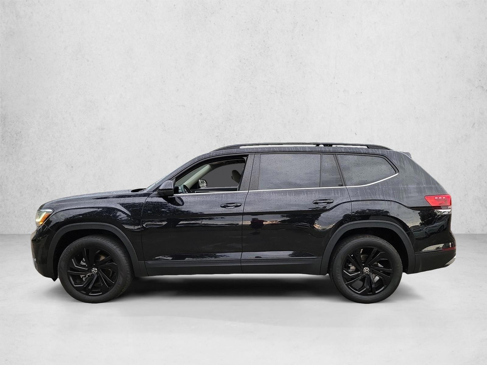 Thumbnail: 2022 Volkswagen Atlas - 2
