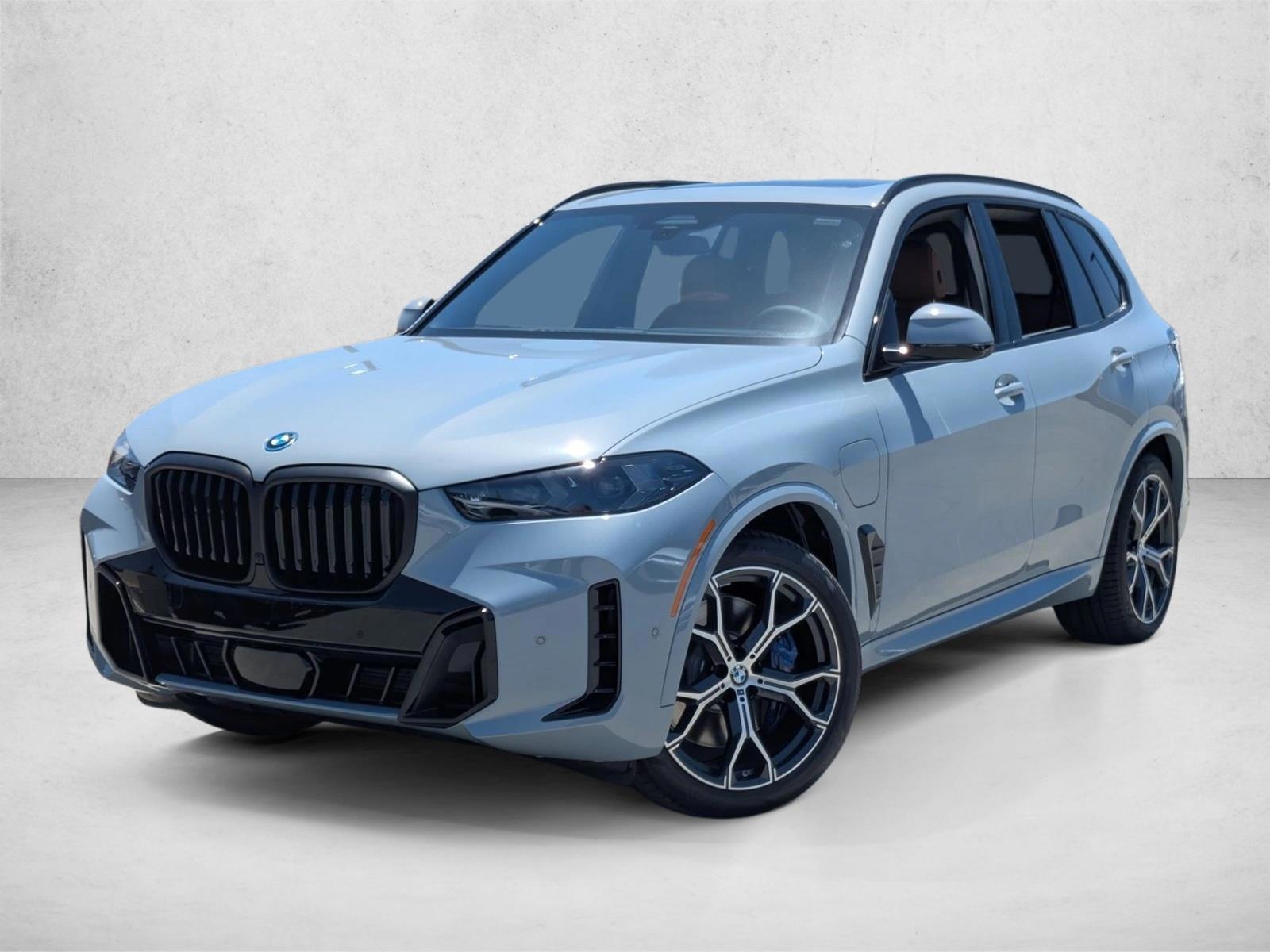 Thumbnail: 2026 BMW X5 - 1
