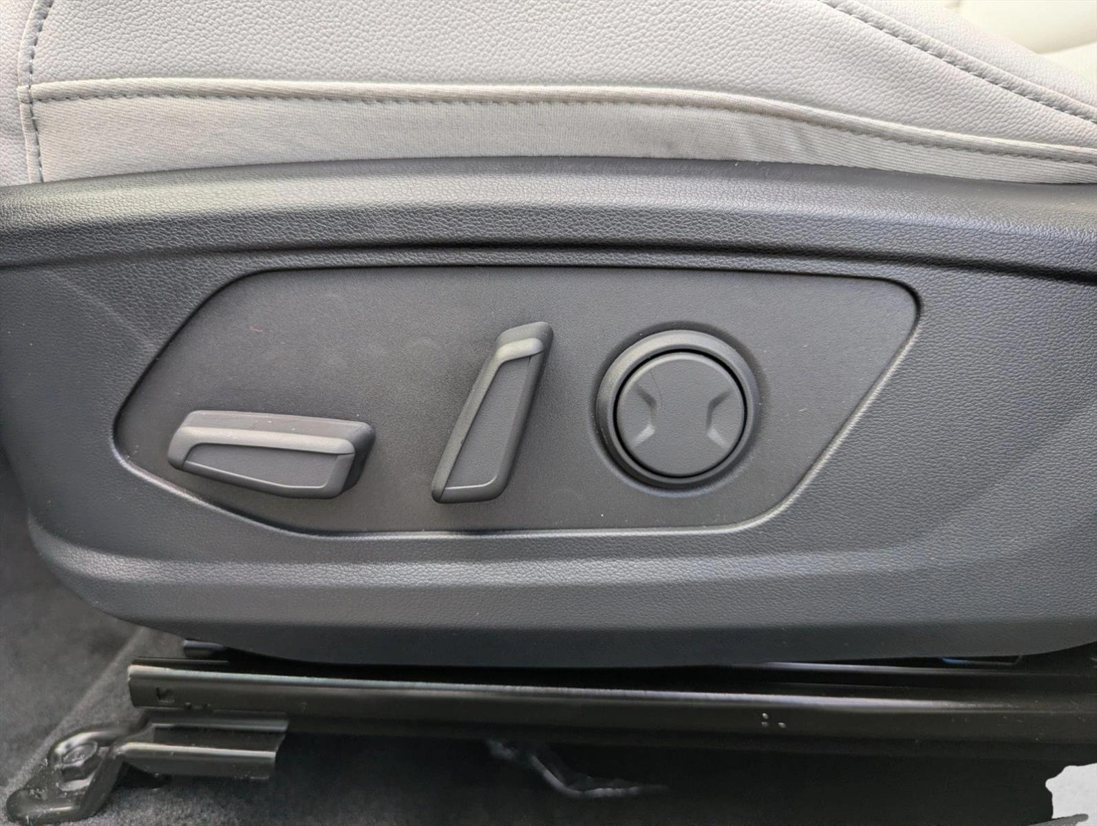 Thumbnail: 2026 Hyundai Tucson - 4