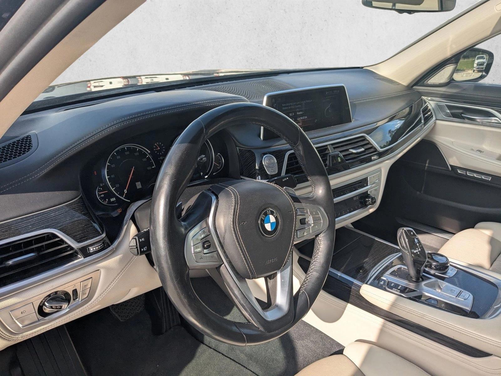 Thumbnail: 2017 BMW 7 Series - 3