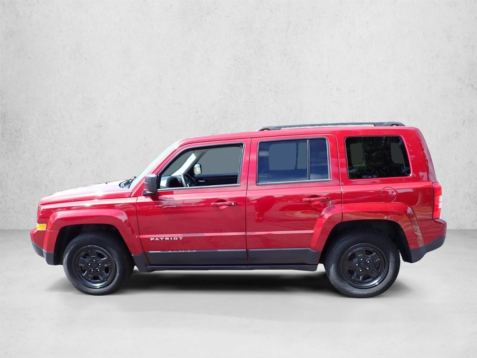 Thumbnail: 2015 Jeep Patriot - 2