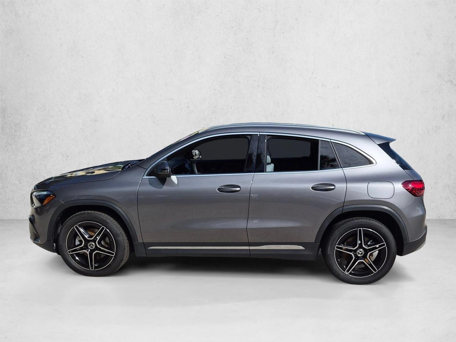Thumbnail: 2026 Mercedes-Benz GLA - 2