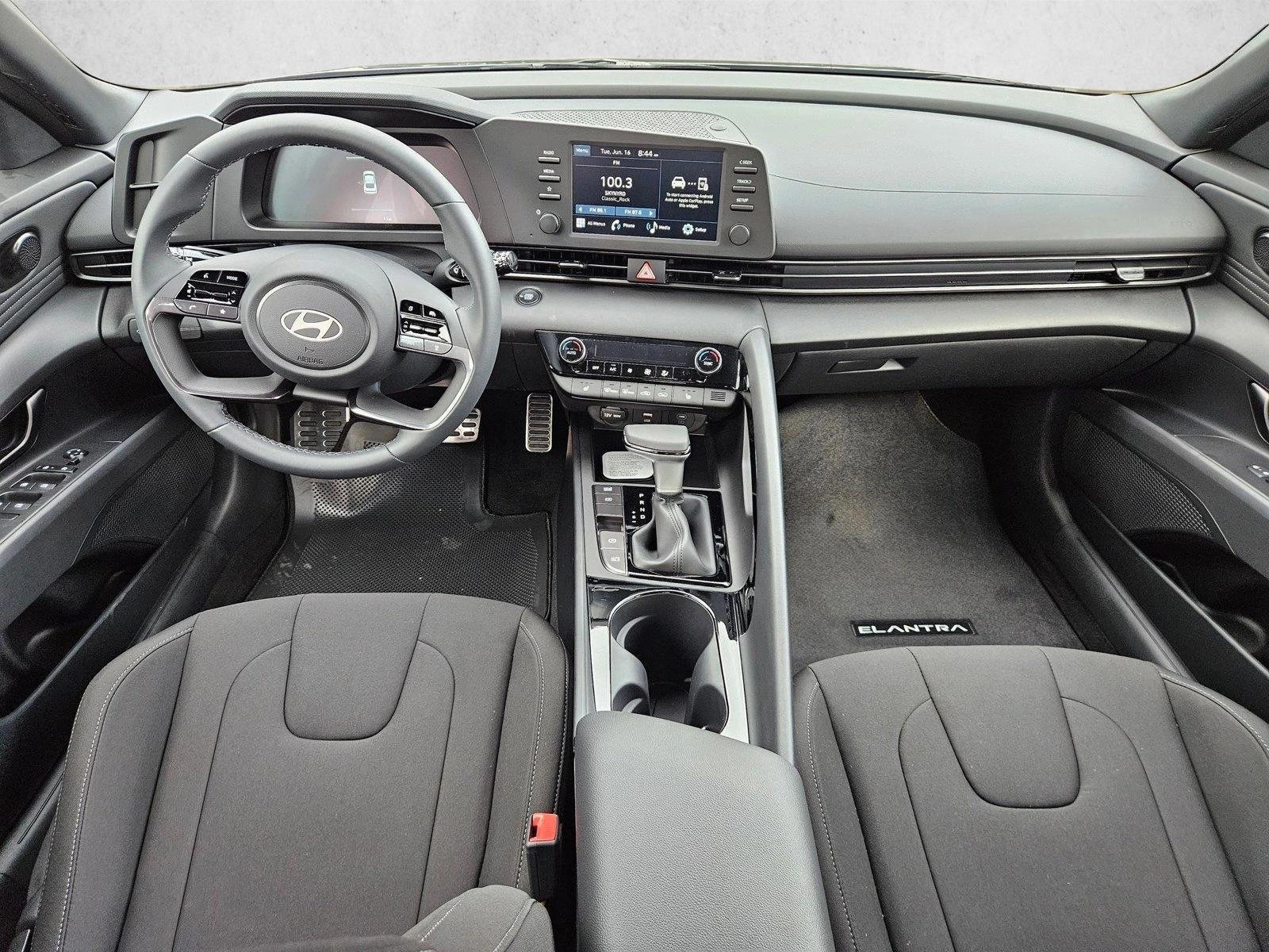 Thumbnail: 2026 Hyundai Elantra - 3