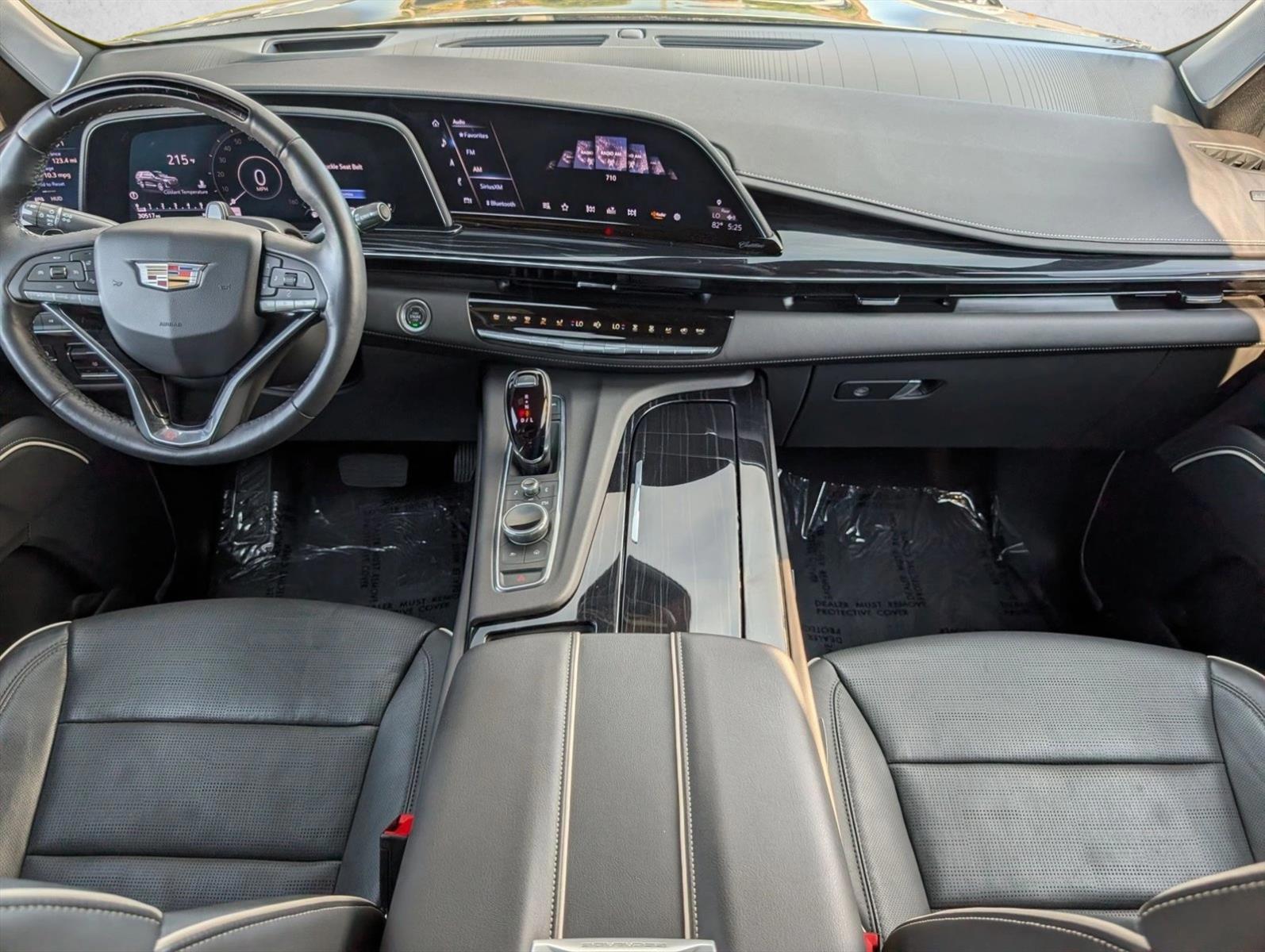 Thumbnail: 2024 Cadillac Escalade - 4