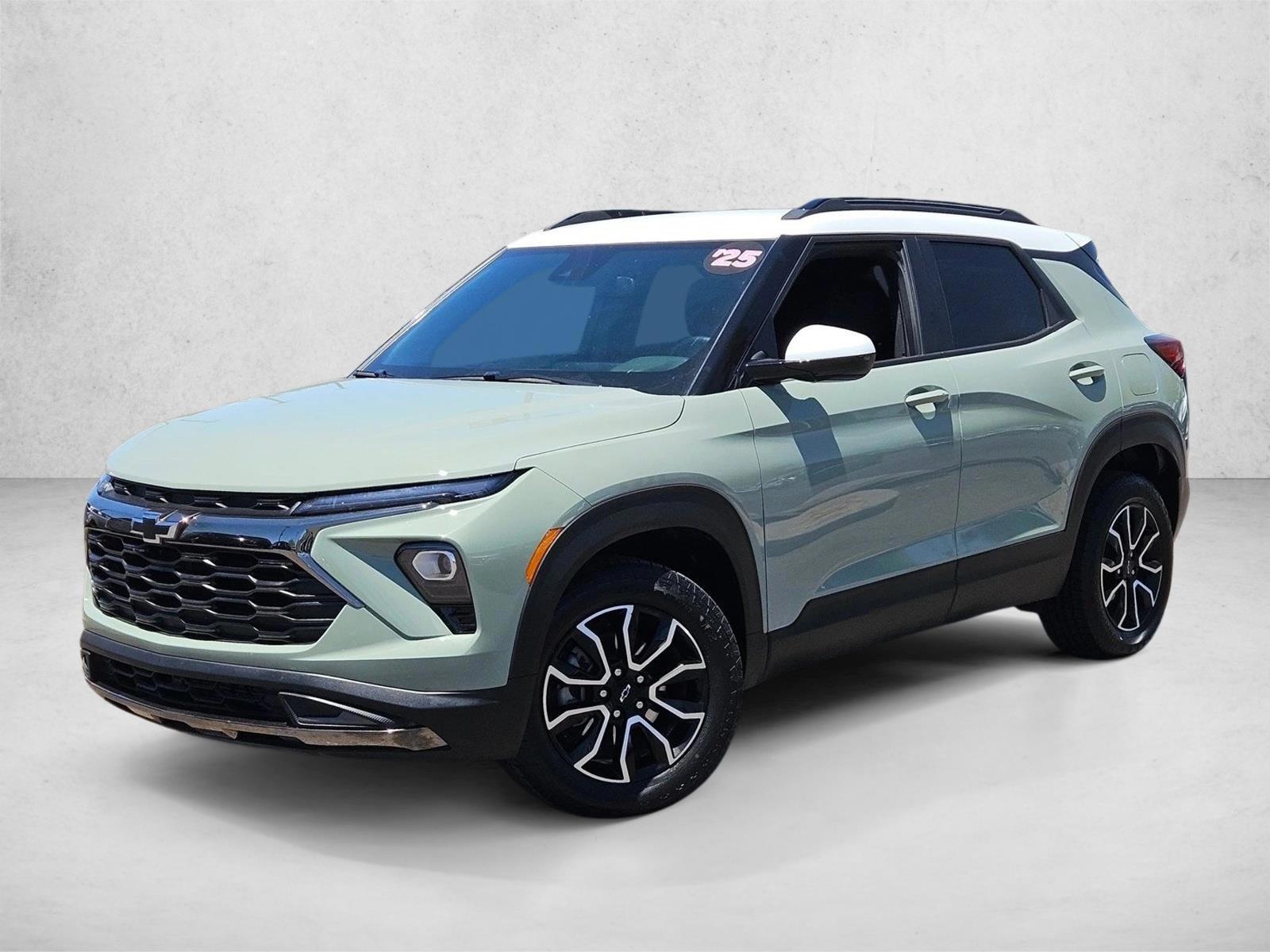 Thumbnail: 2025 Chevrolet TrailBlazer - 1