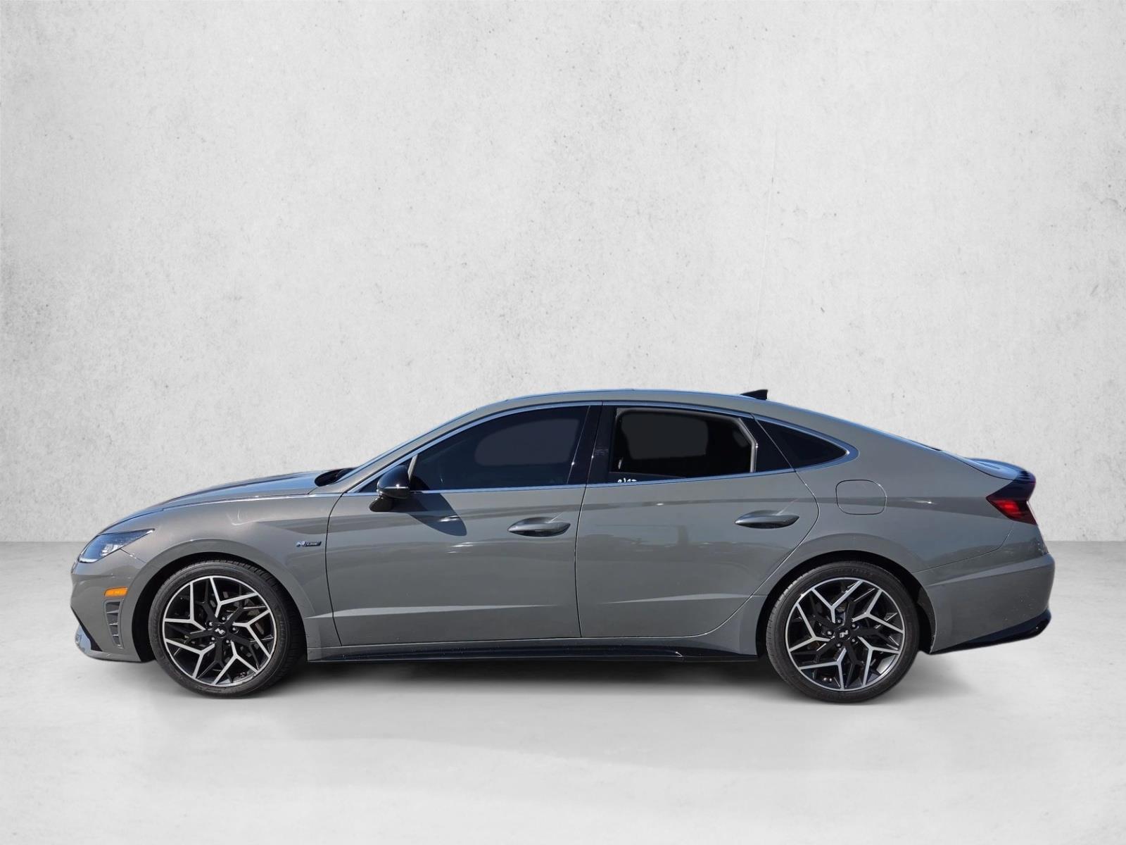 Thumbnail: 2023 Hyundai Sonata - 2