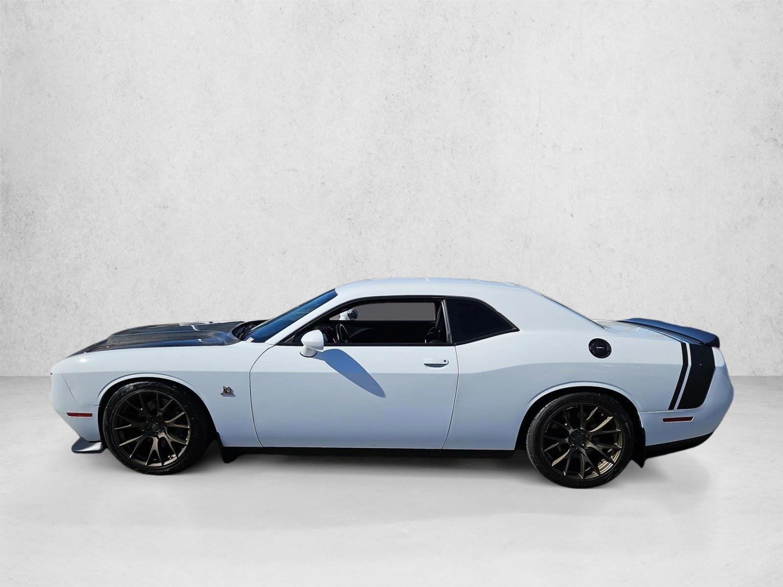 Thumbnail: 2018 Dodge Challenger - 2
