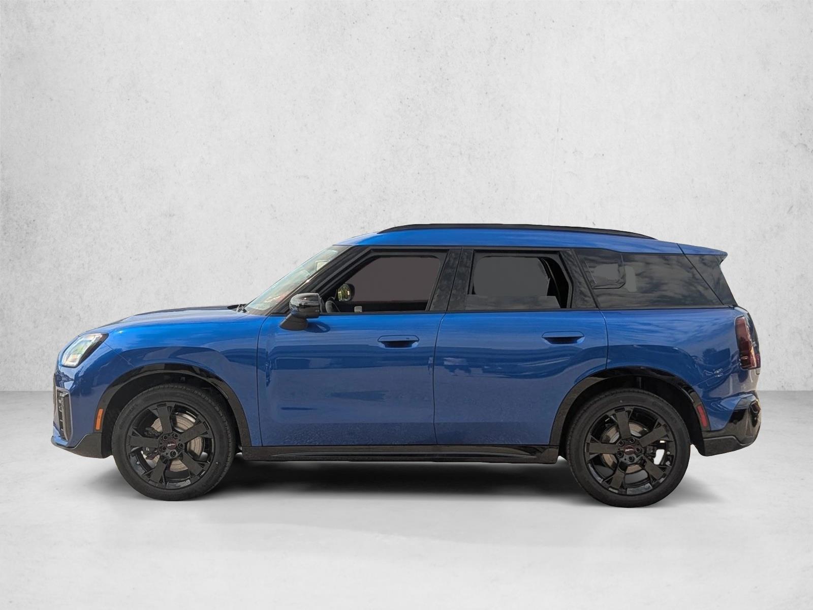 Thumbnail: 2027 MINI Cooper Countryman - 2