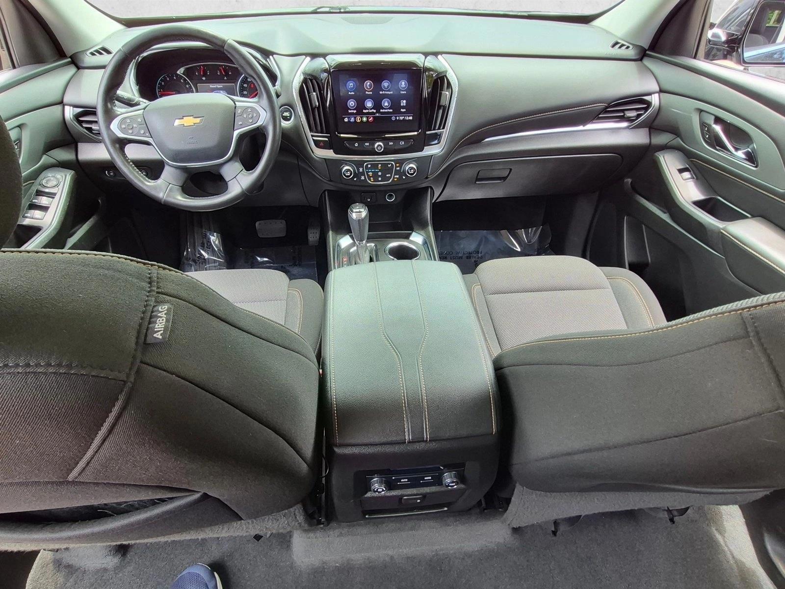 Thumbnail: 2020 Chevrolet Traverse - 4