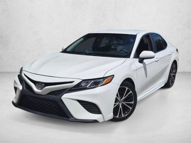 2018 Toyota Camry SE -
                  Delray Beach, FL