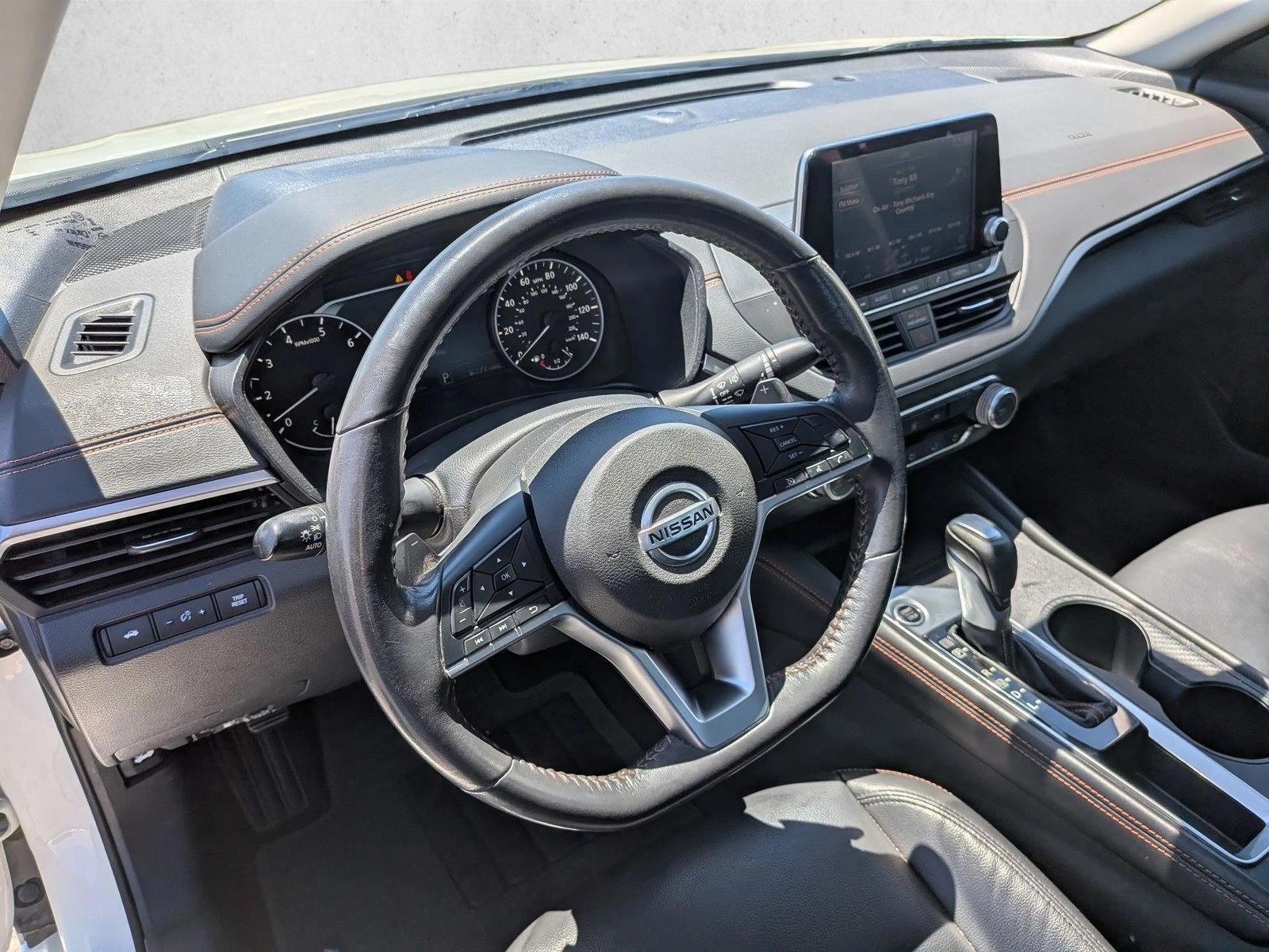 Thumbnail: 2022 Nissan Altima - 3