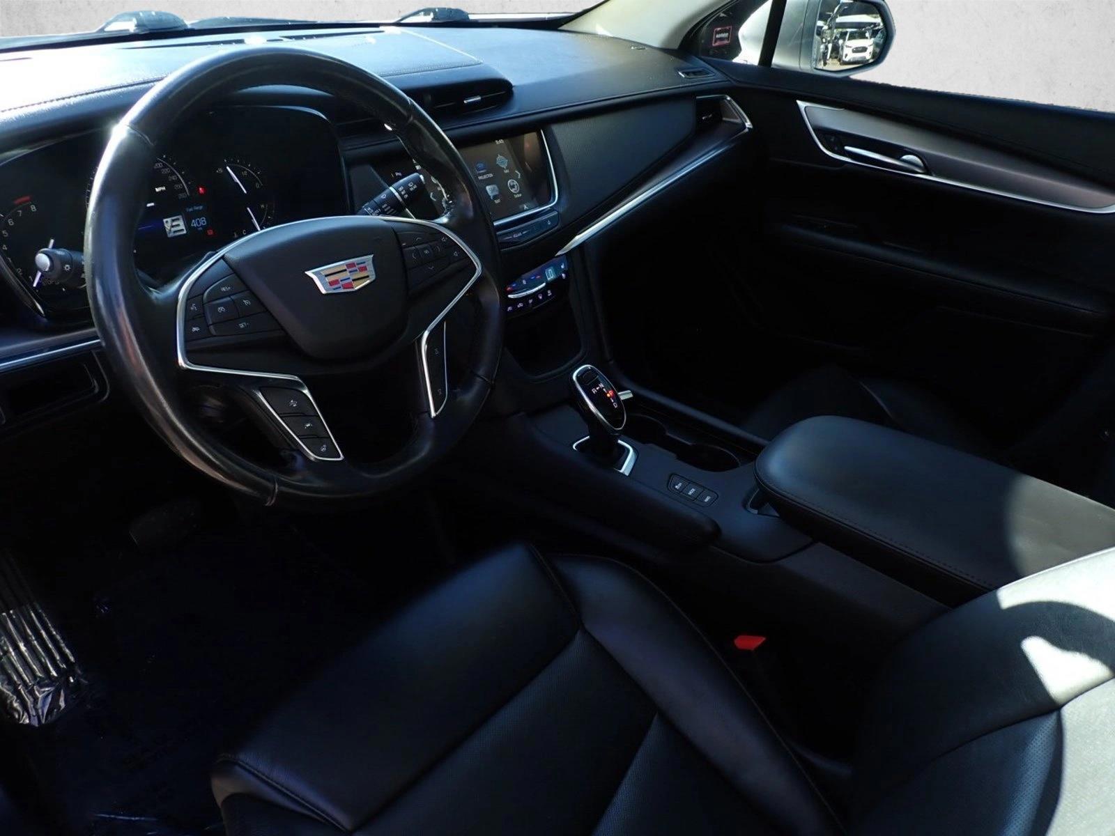 Thumbnail: 2019 Cadillac XT5 - 3
