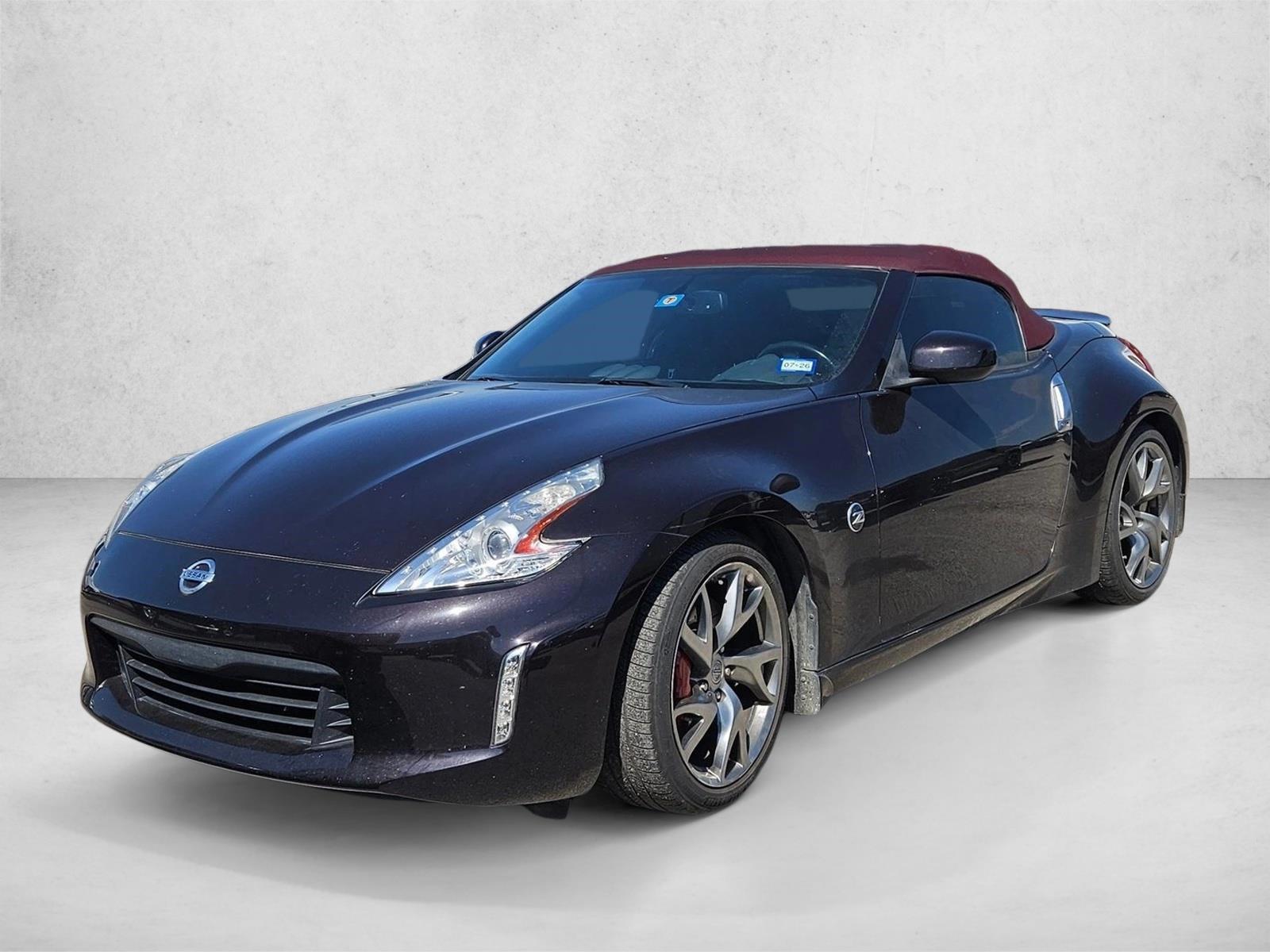 Thumbnail: 2013 Nissan Z - 1