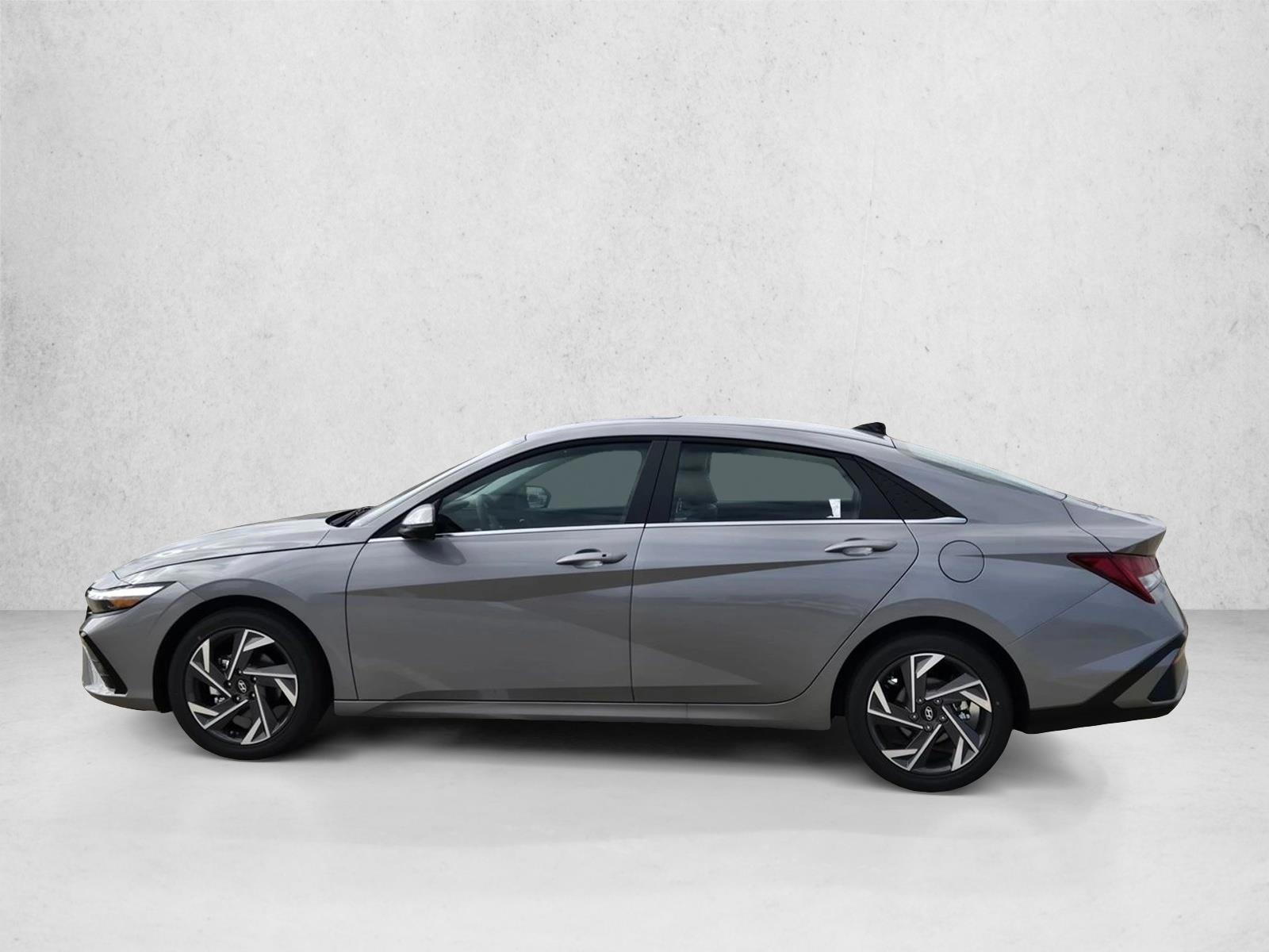 Thumbnail: 2026 Hyundai Elantra - 2