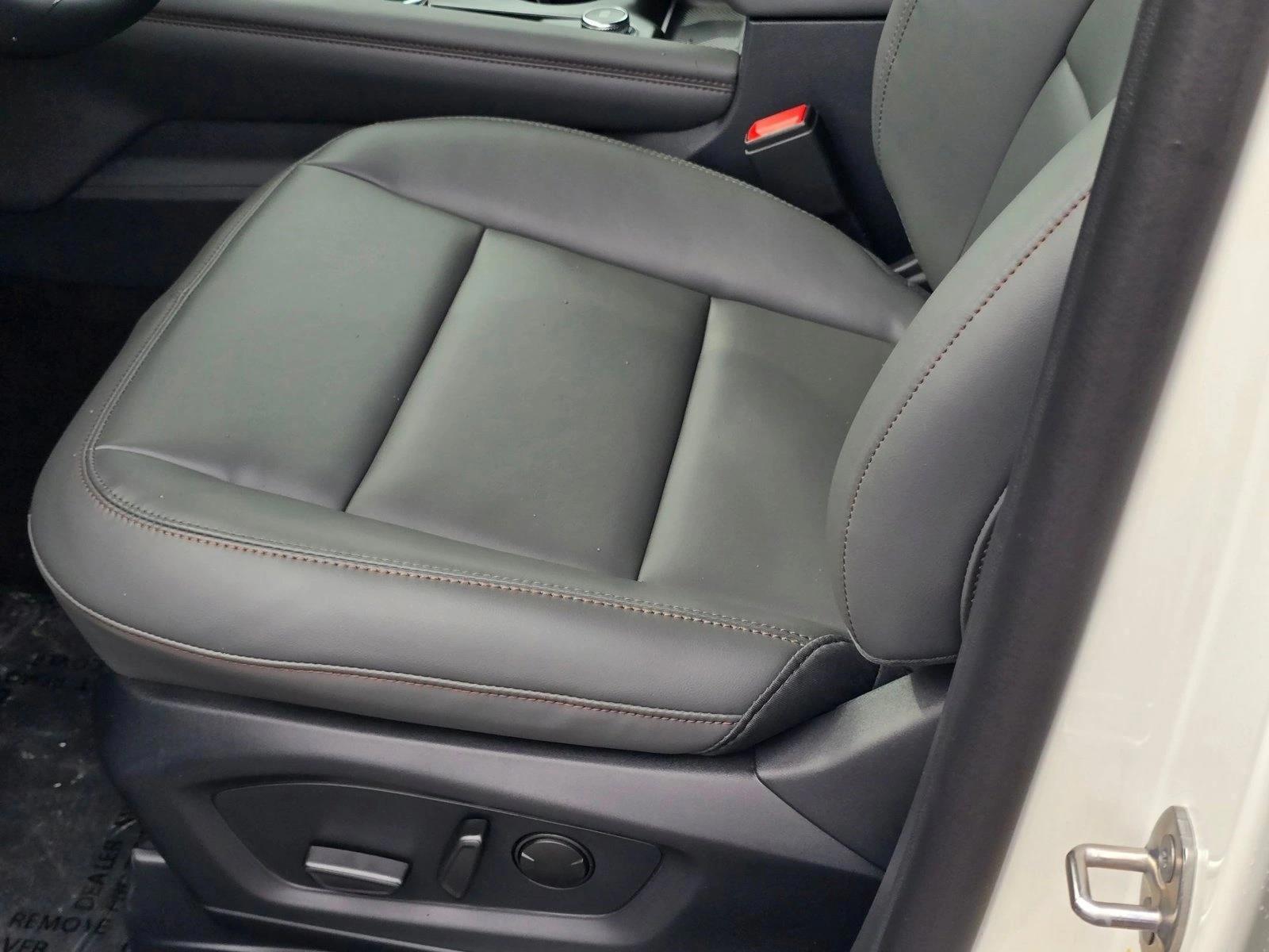 Thumbnail: 2026 Ford Explorer - 3