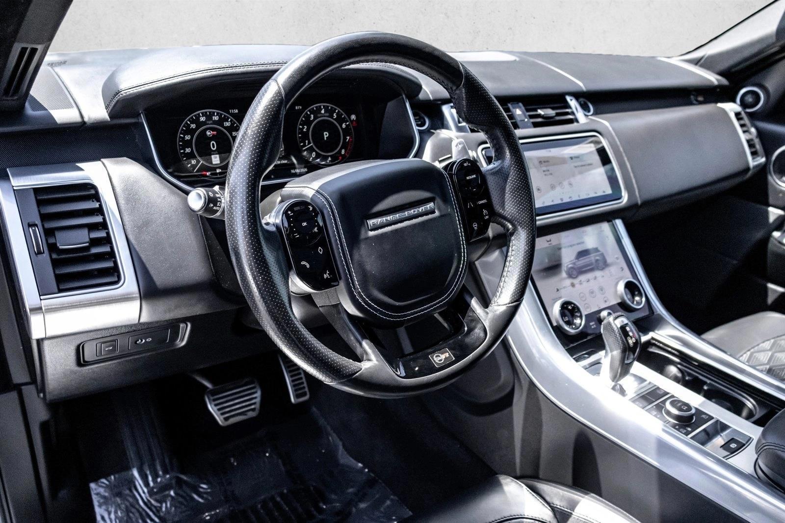 Thumbnail: 2018 Land Rover Range Rover Sport - 3