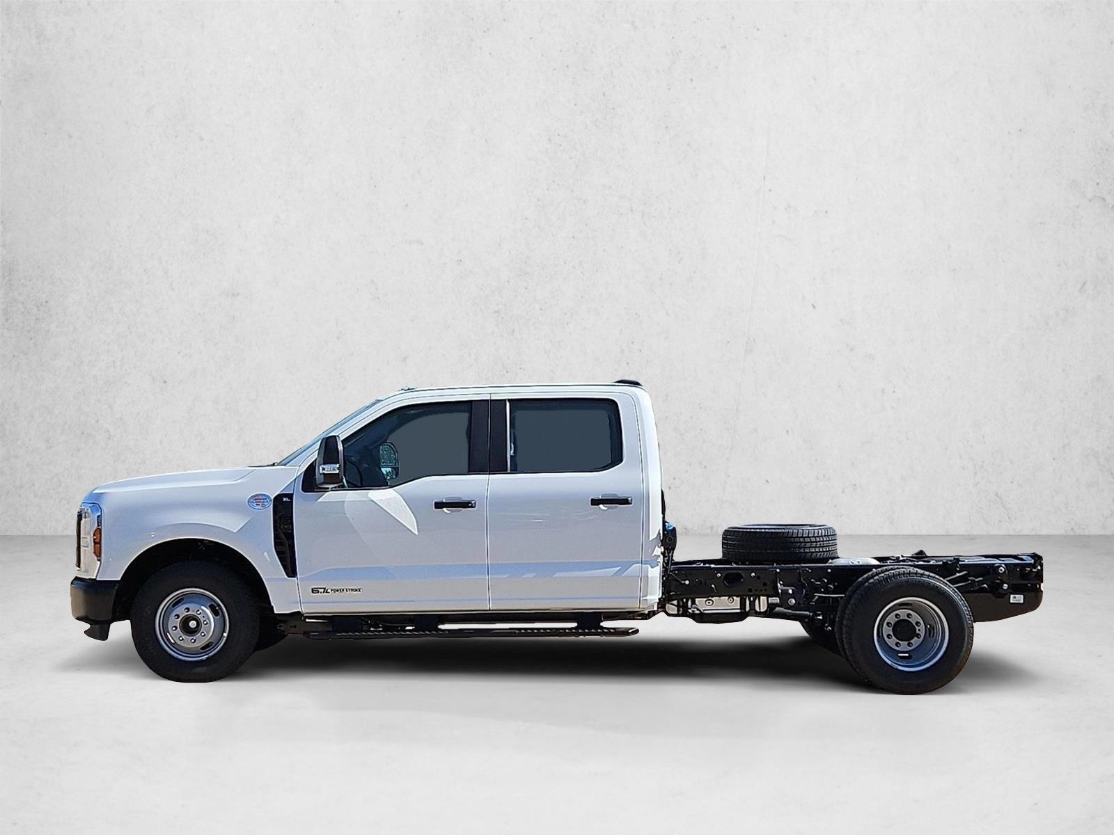 Thumbnail: 2027 Ford Econoline - 2