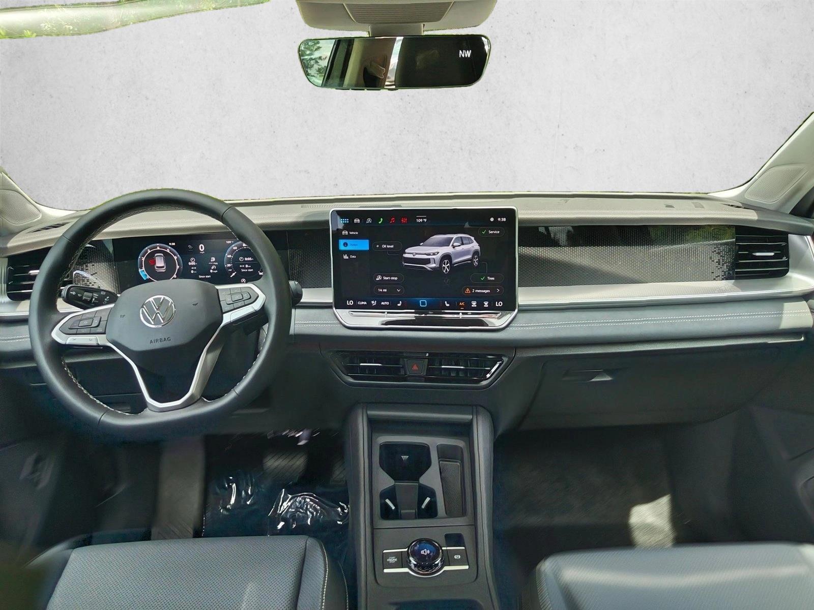 Thumbnail: 2026 Volkswagen Tiguan - 3
