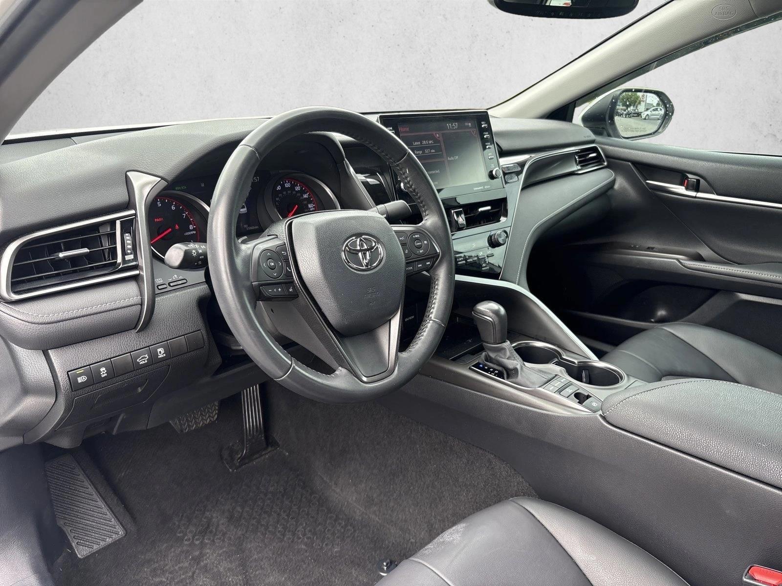 Thumbnail: 2022 Toyota Camry - 3
