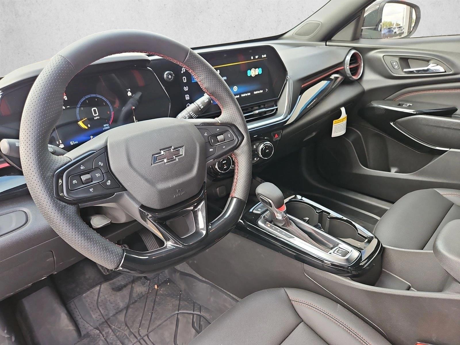 Thumbnail: 2026 Chevrolet Trax - 3