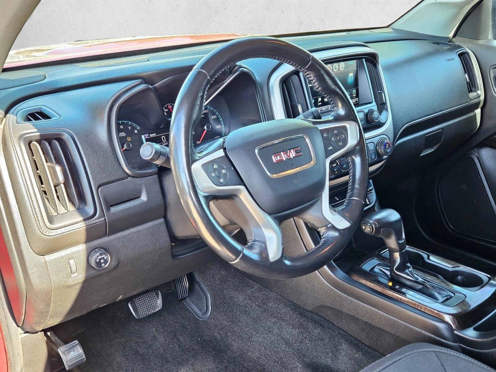 Thumbnail: 2017 GMC Canyon - 3