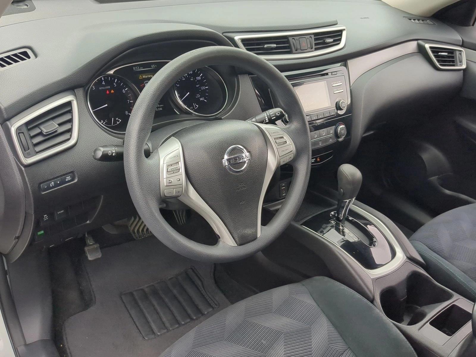 Thumbnail: 2015 Nissan Rogue - 3