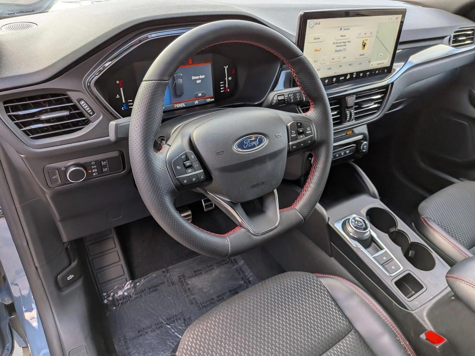 Thumbnail: 2024 Ford Escape - 3
