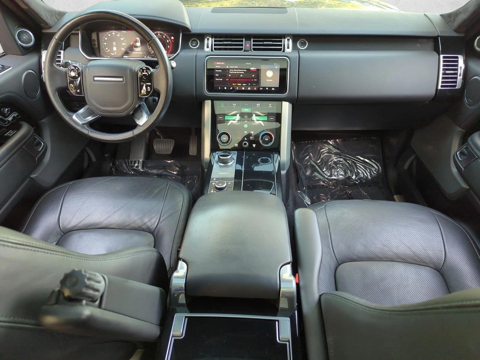 Thumbnail: 2019 Land Rover Range Rover - 4