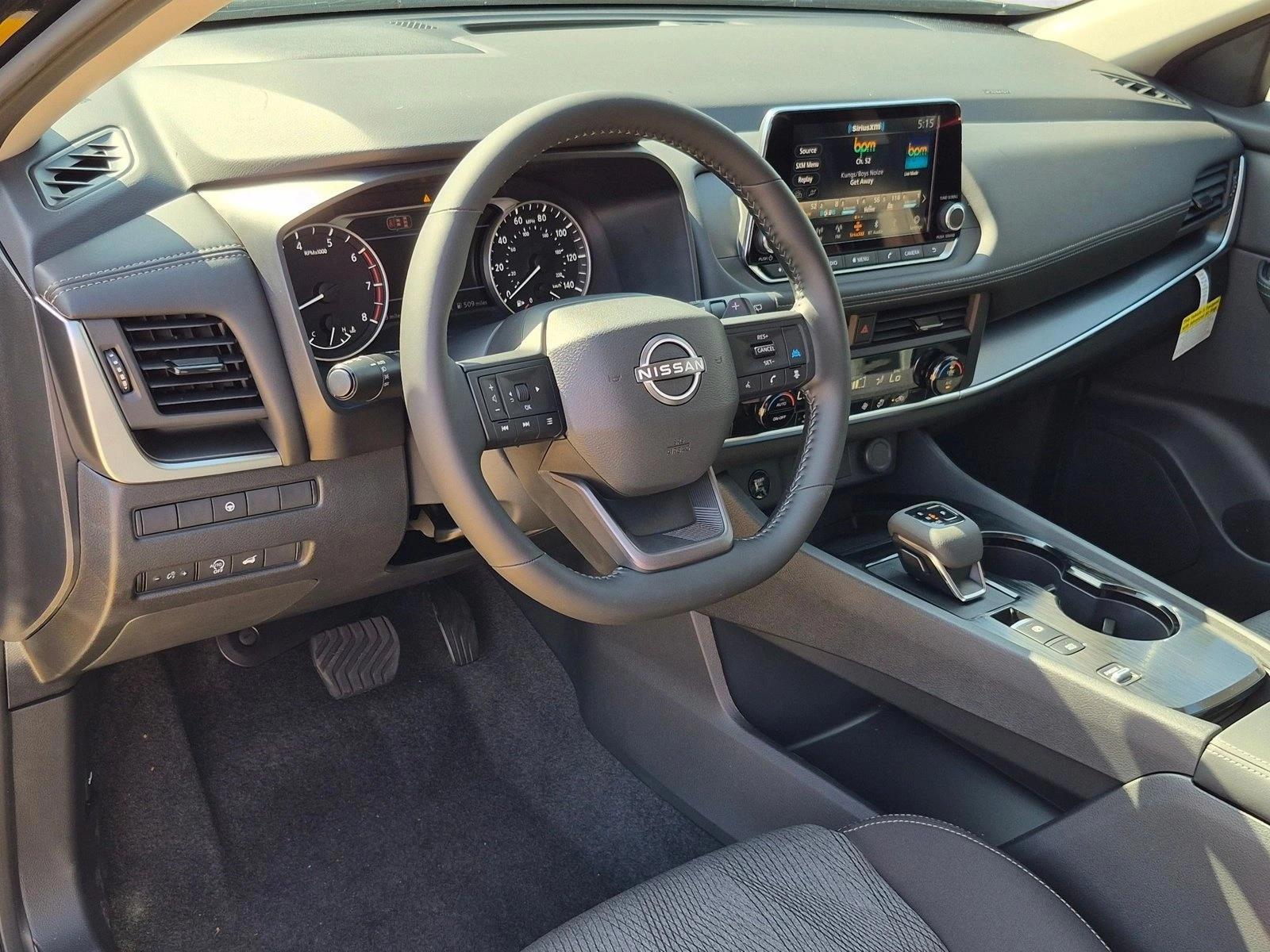Thumbnail: 2026 Nissan Rogue - 3