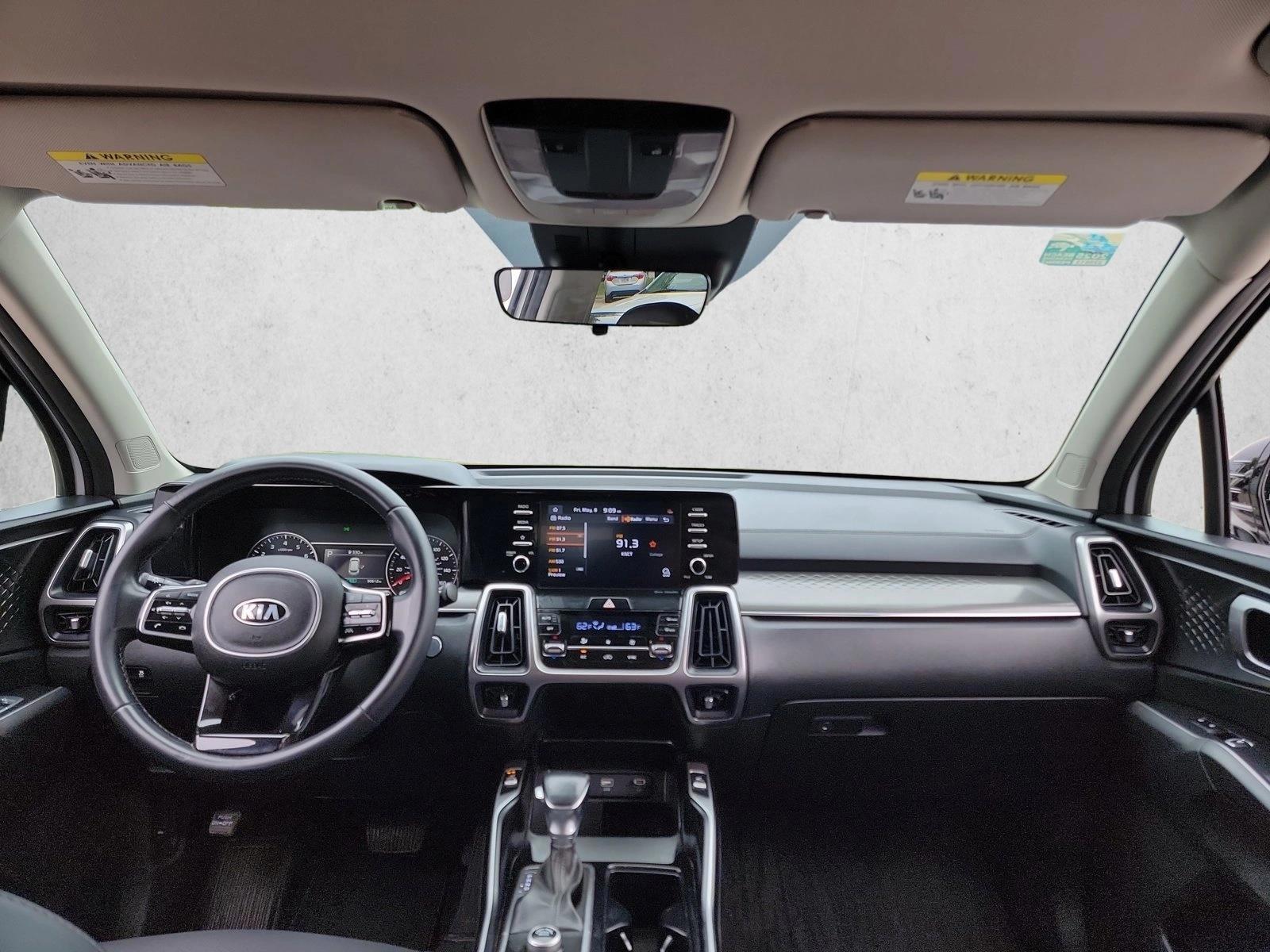 Thumbnail: 2021 Kia Sorento - 3