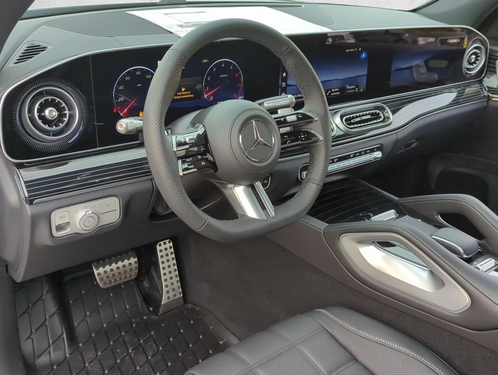 Thumbnail: 2027 Mercedes-Benz GLS - 3