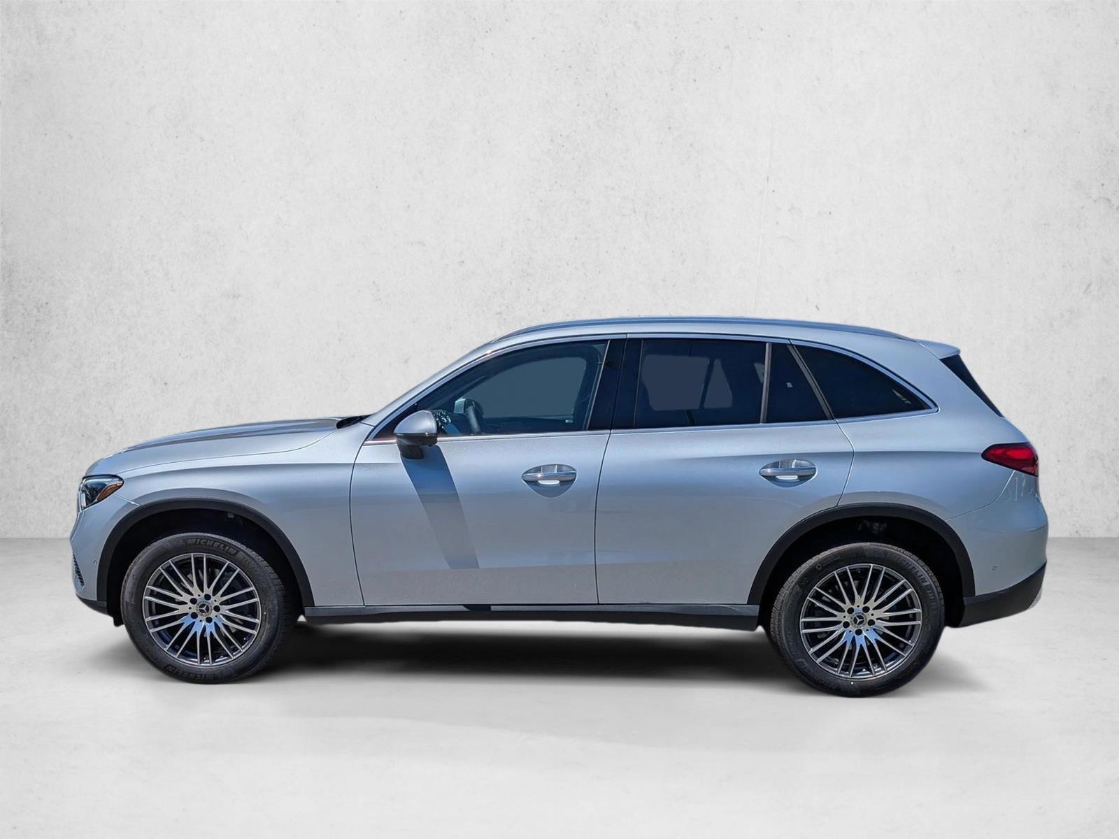 Thumbnail: 2026 Mercedes-Benz GLC - 2
