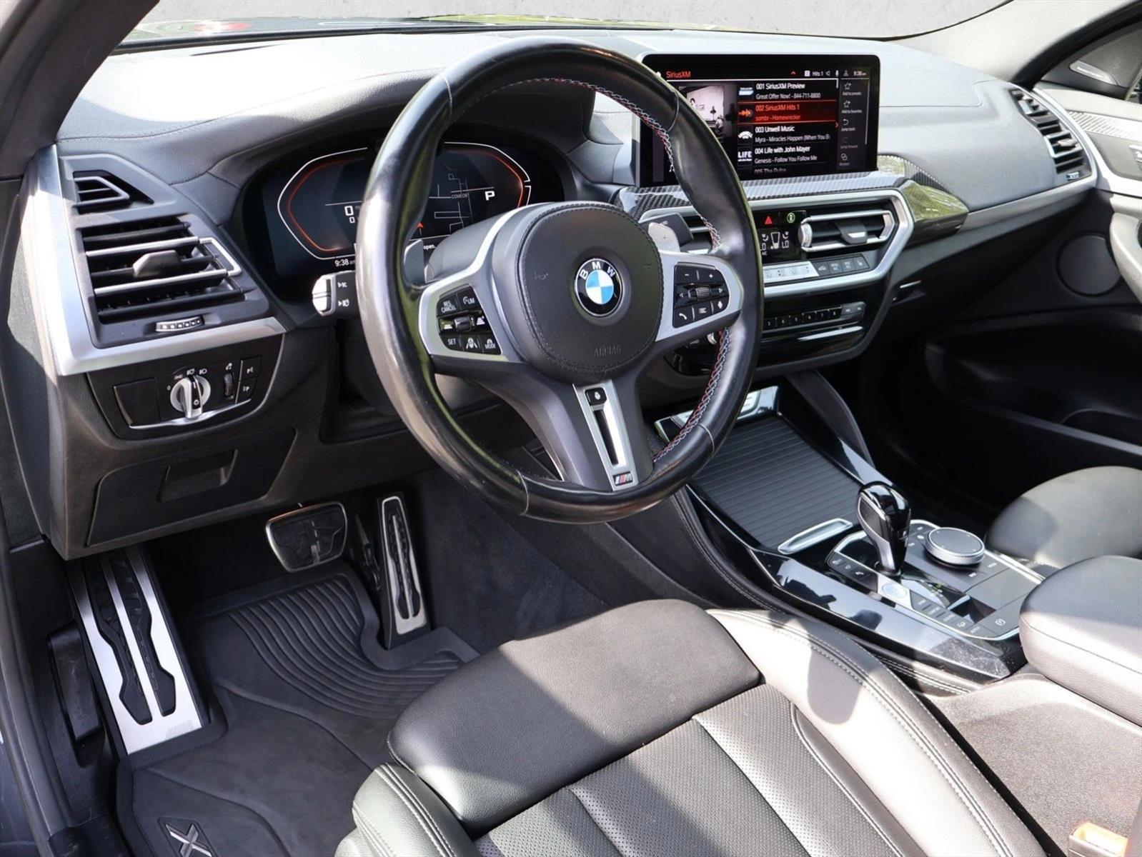 Thumbnail: 2023 BMW X4 - 3