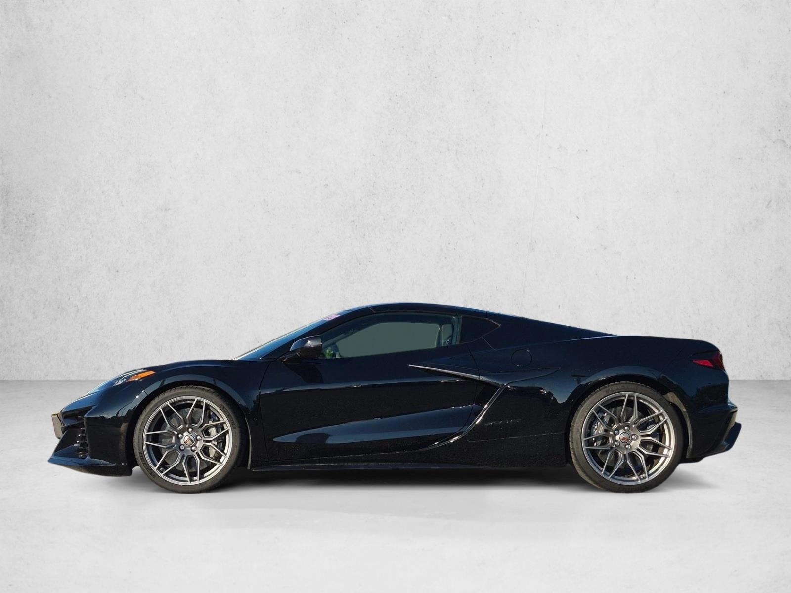 Thumbnail: 2025 Chevrolet Corvette - 2
