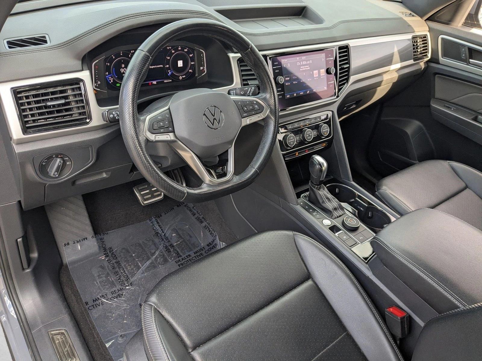 Thumbnail: 2022 Volkswagen Atlas - 3