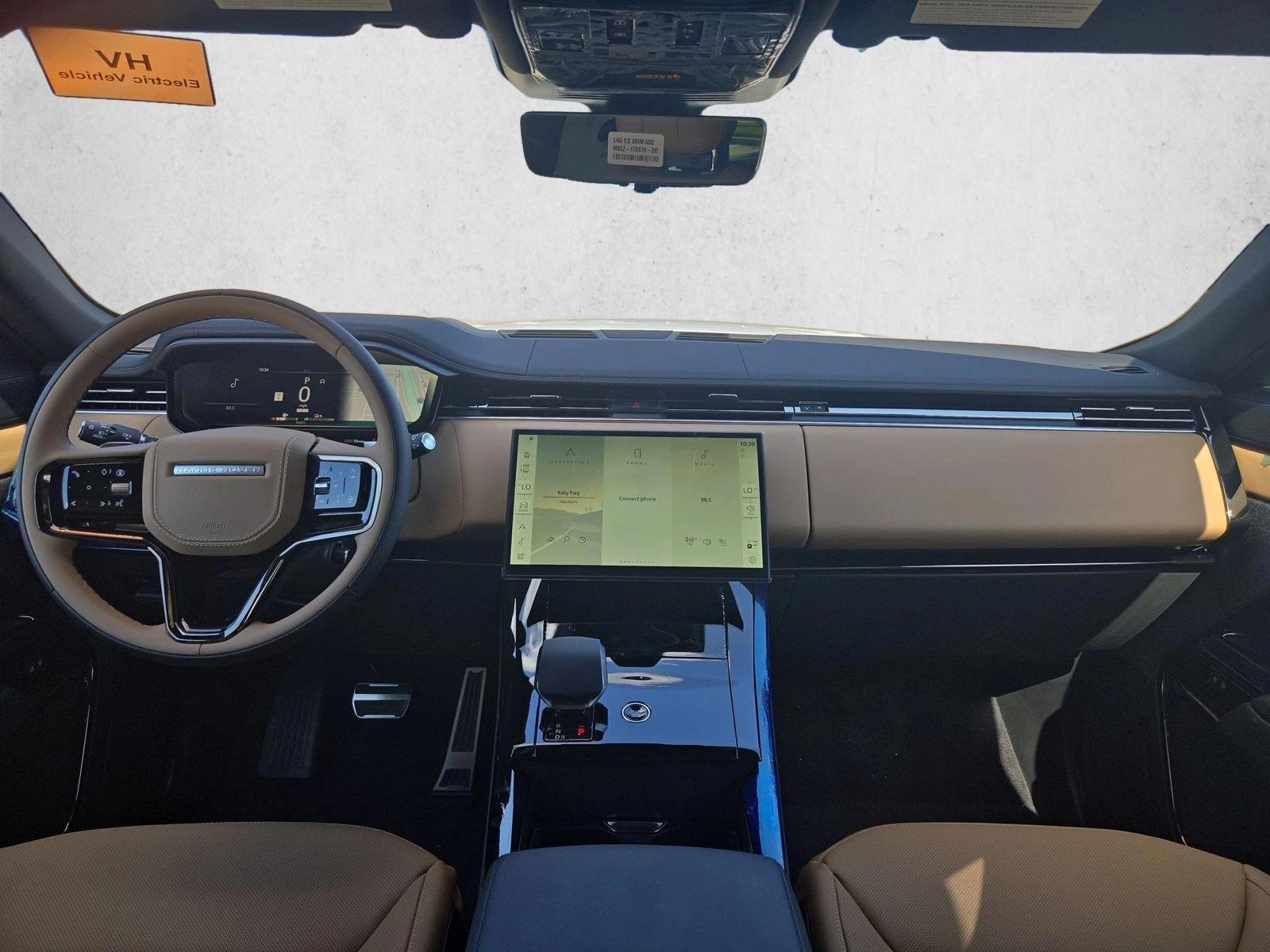 Thumbnail: 2027 Land Rover Range Rover Sport - 3