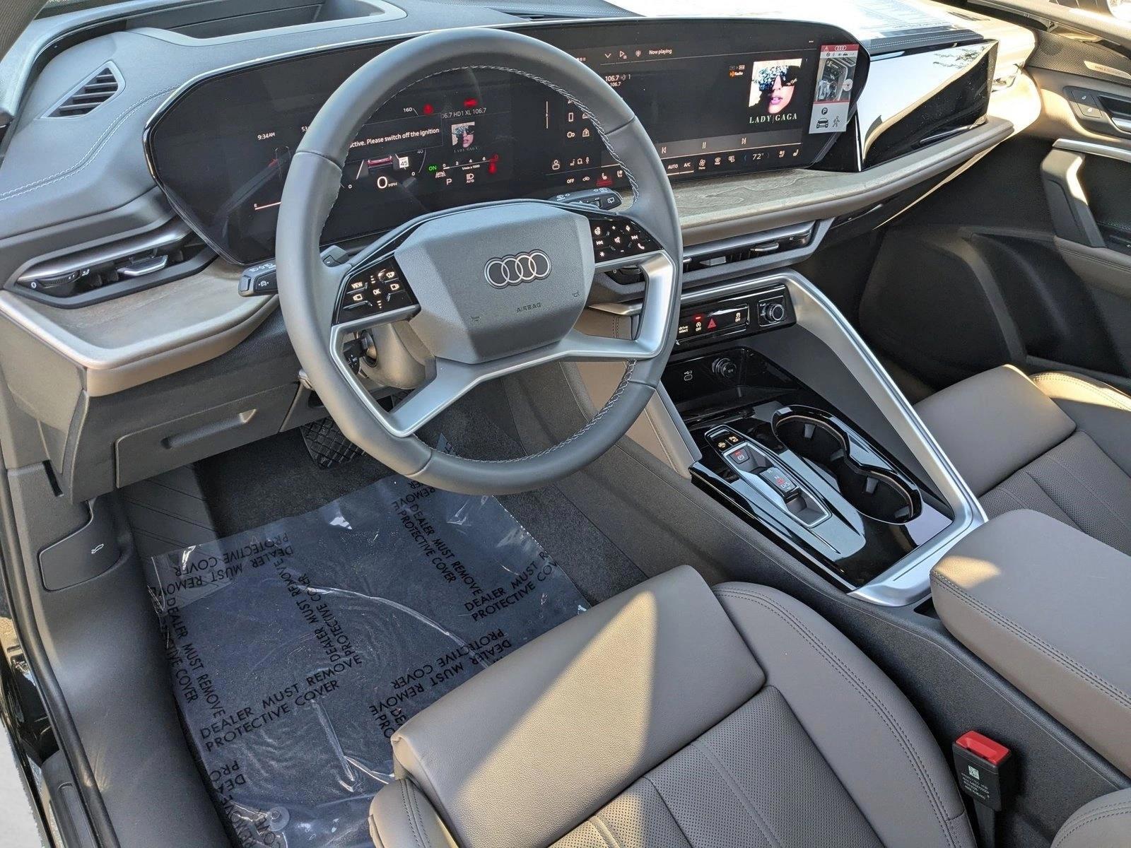 Thumbnail: 2025 Audi Q5 - 3