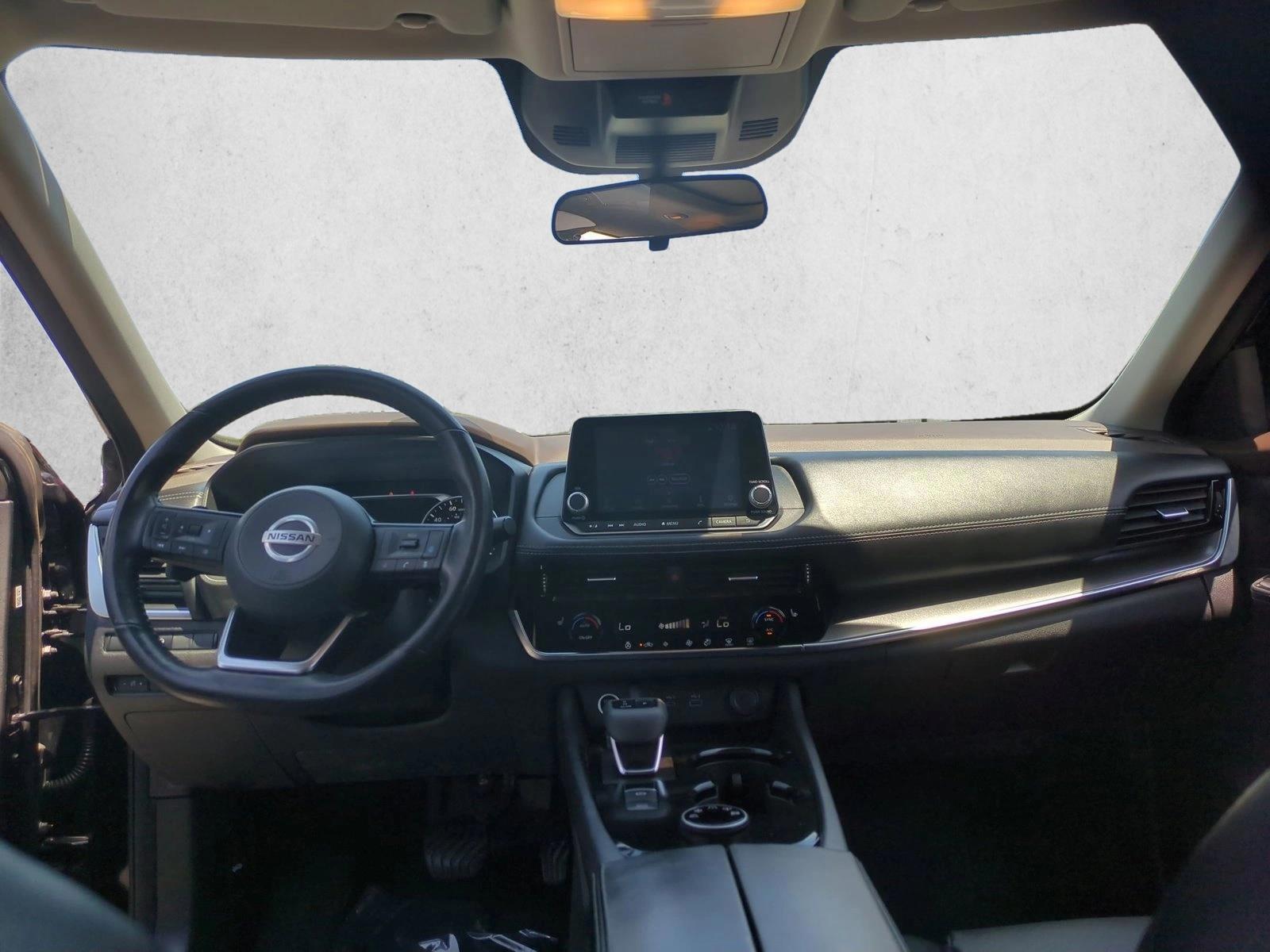 Thumbnail: 2021 Nissan Rogue - 3