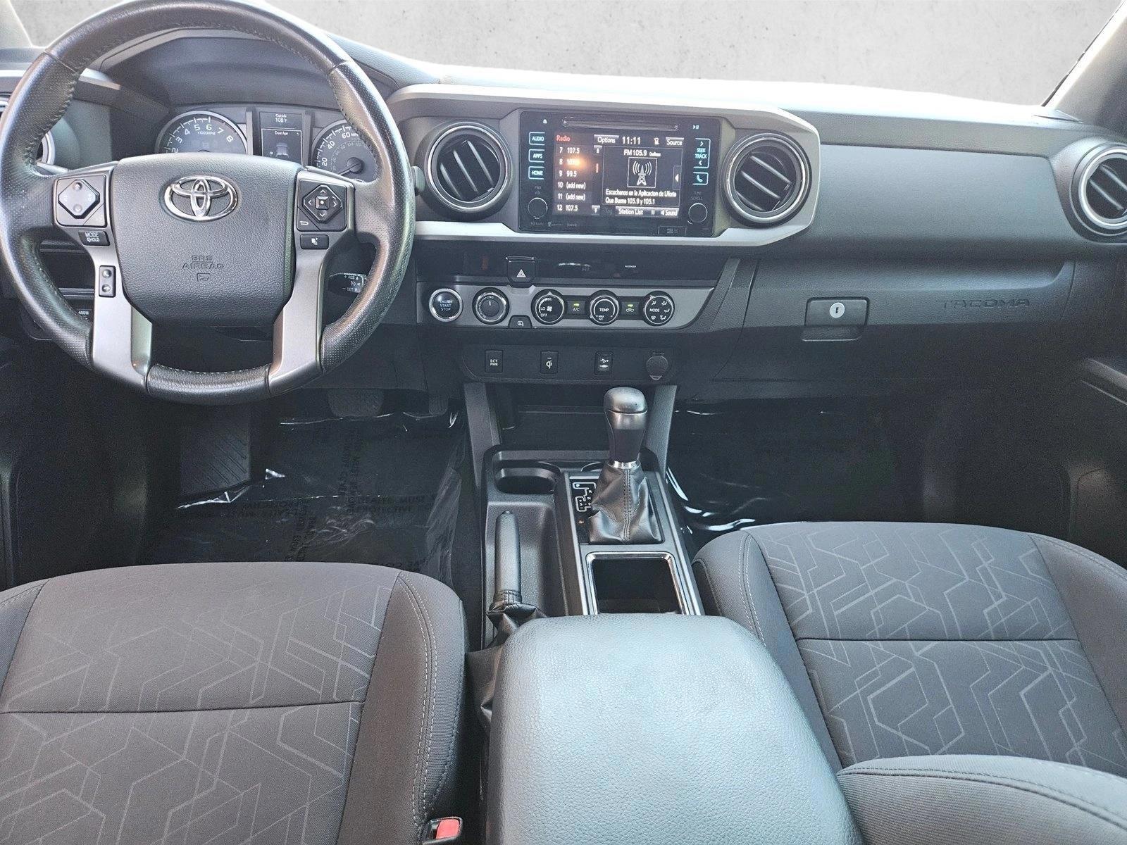 Thumbnail: 2017 Toyota Tacoma - 3