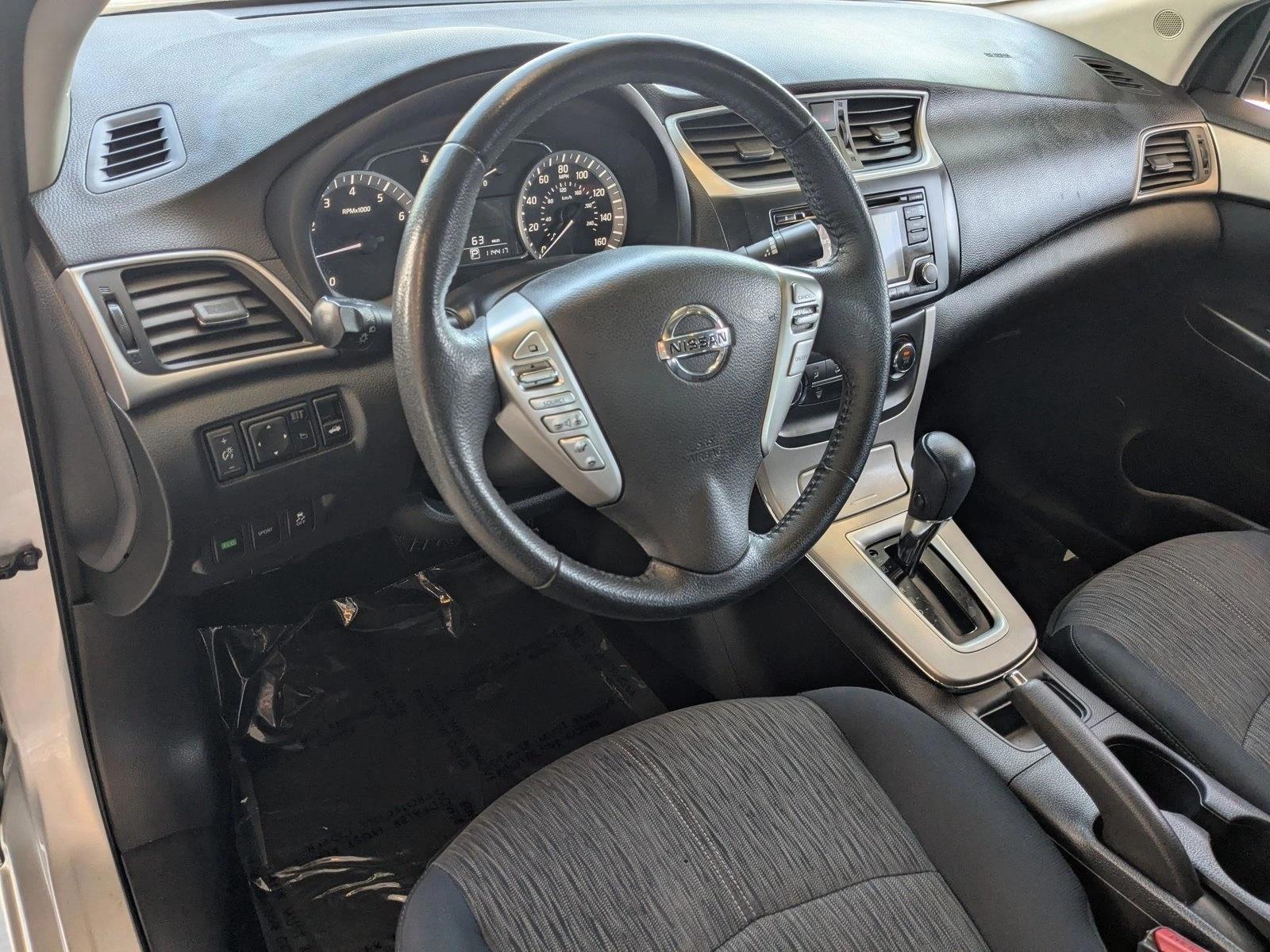 Thumbnail: 2015 Nissan Sentra - 3