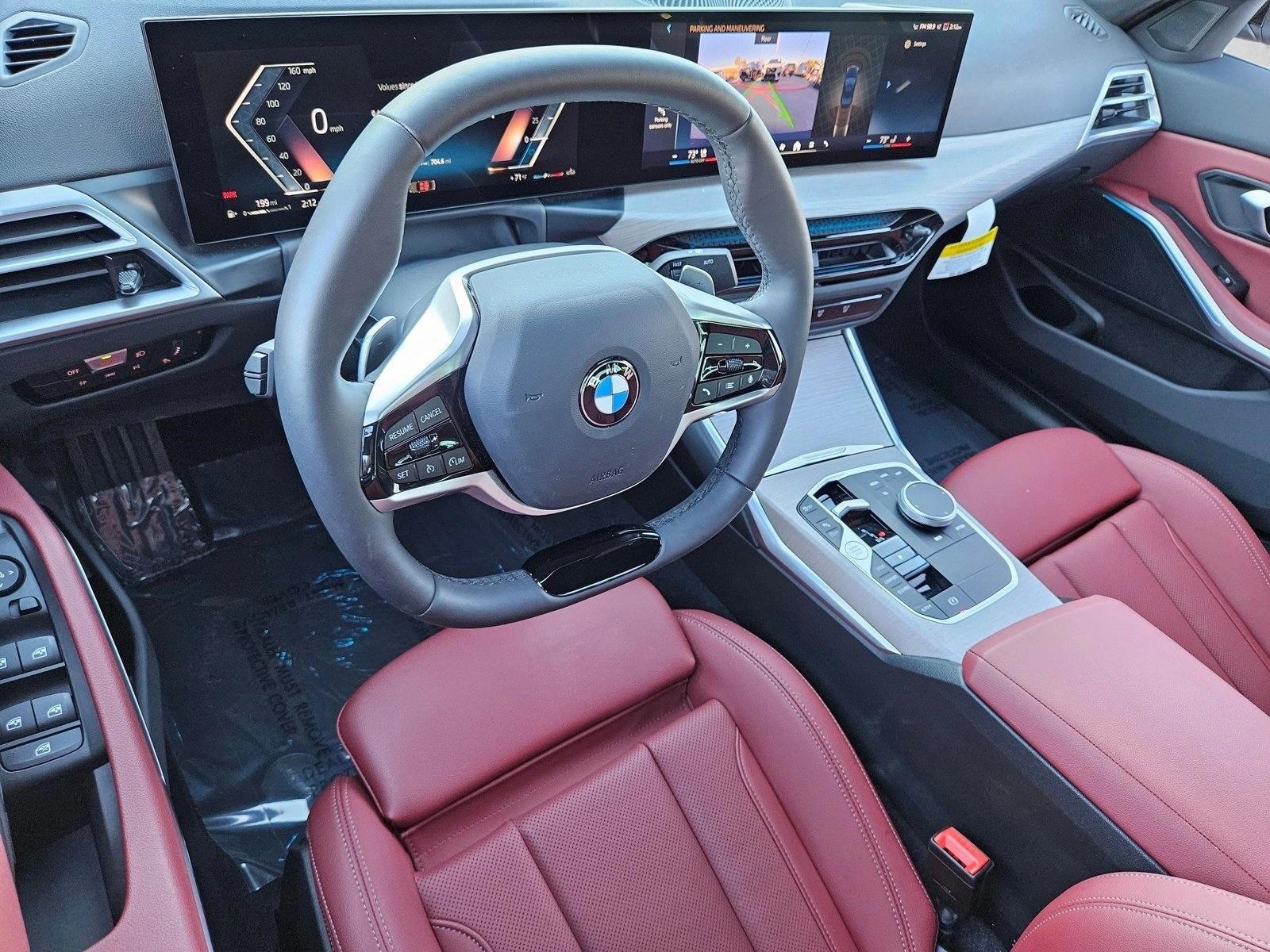 Thumbnail: 2025 BMW 3 Series - 3