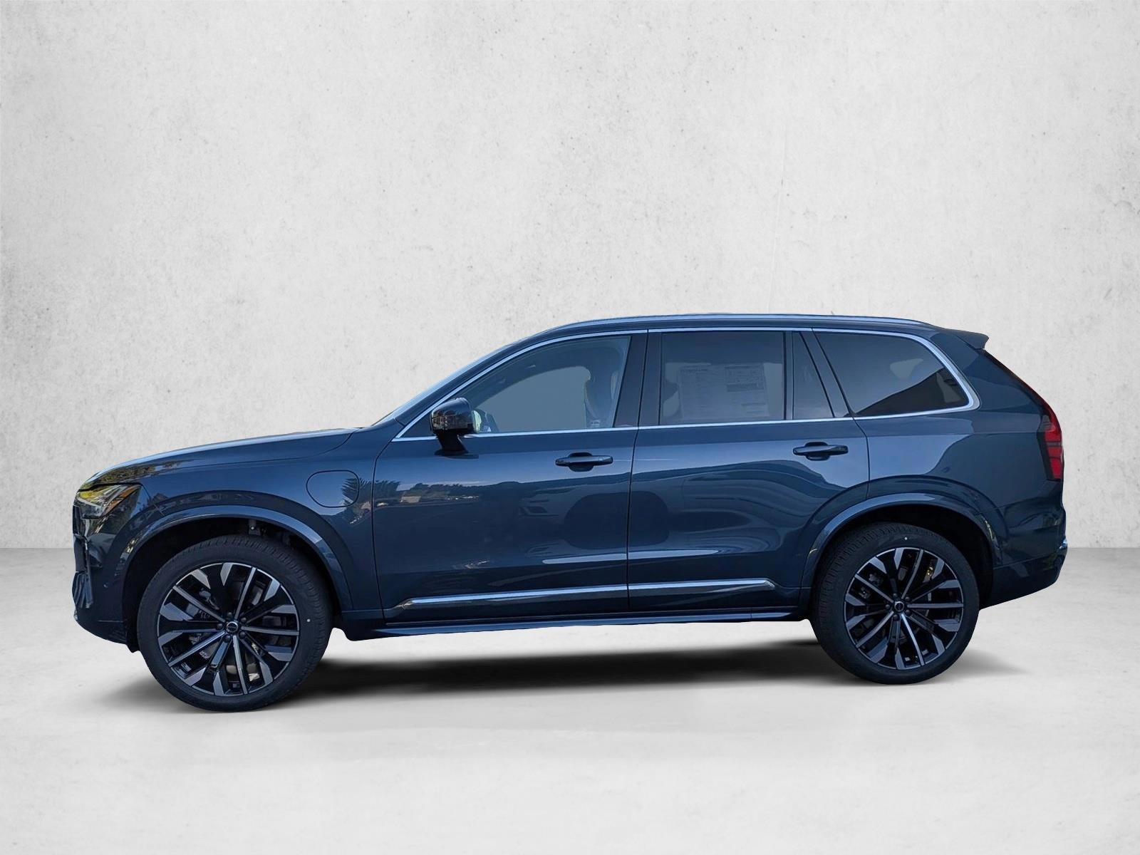 Thumbnail: 2026 Volvo XC90 - 2