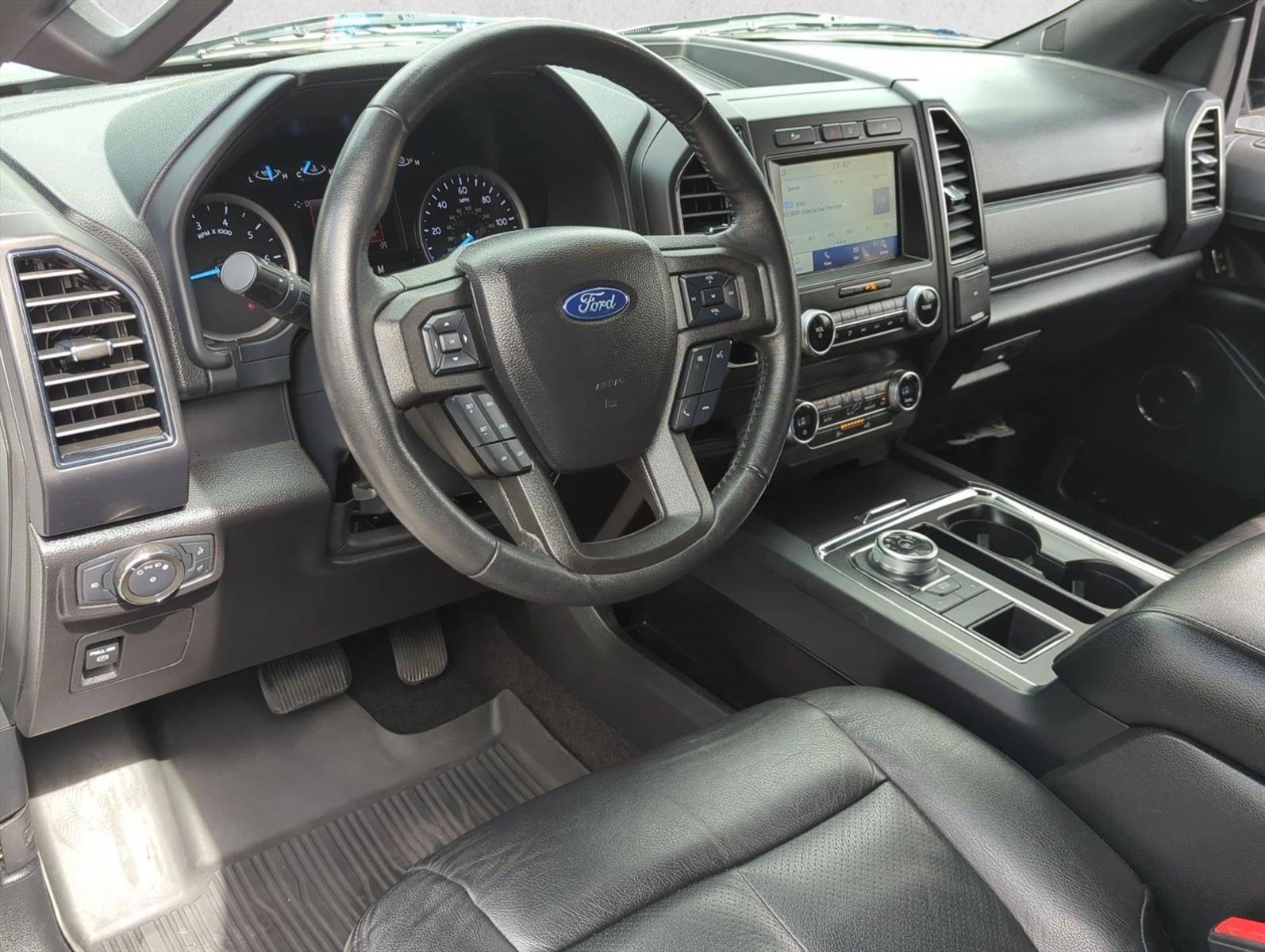 Thumbnail: 2021 Ford Expedition - 3