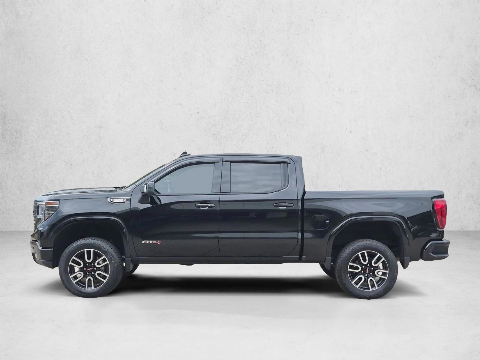 Thumbnail: 2023 GMC Sierra 1500 - 2