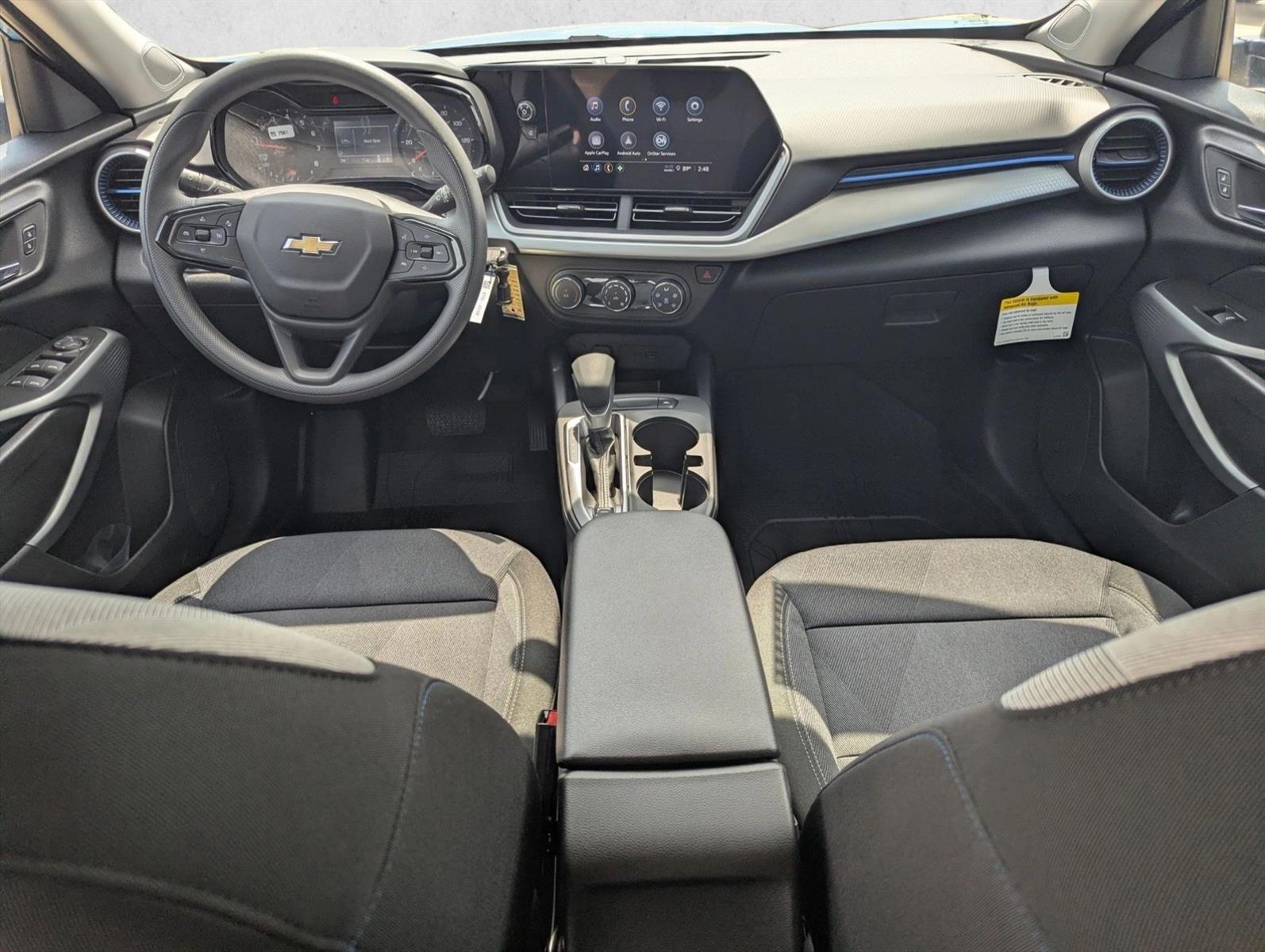 Thumbnail: 2026 Chevrolet Trax - 3