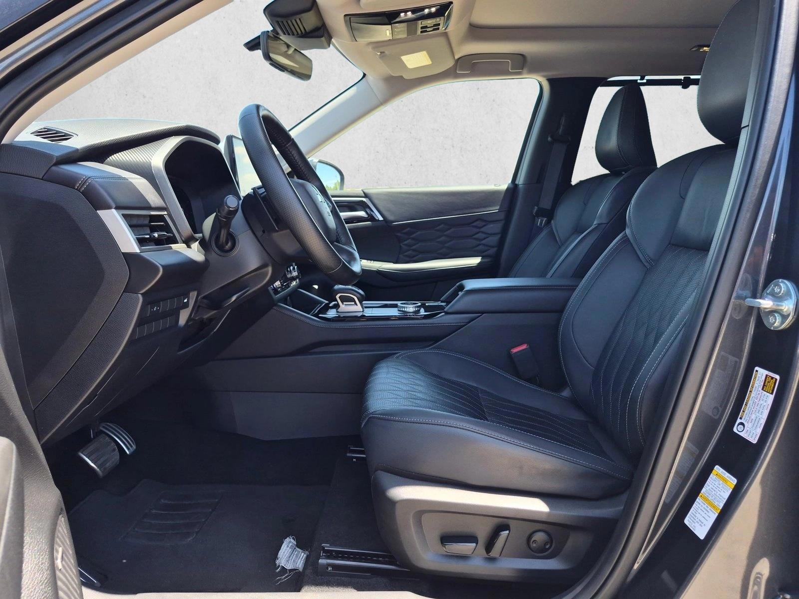 2025 Mitsubishi MitsubishiOutlander, photo 16