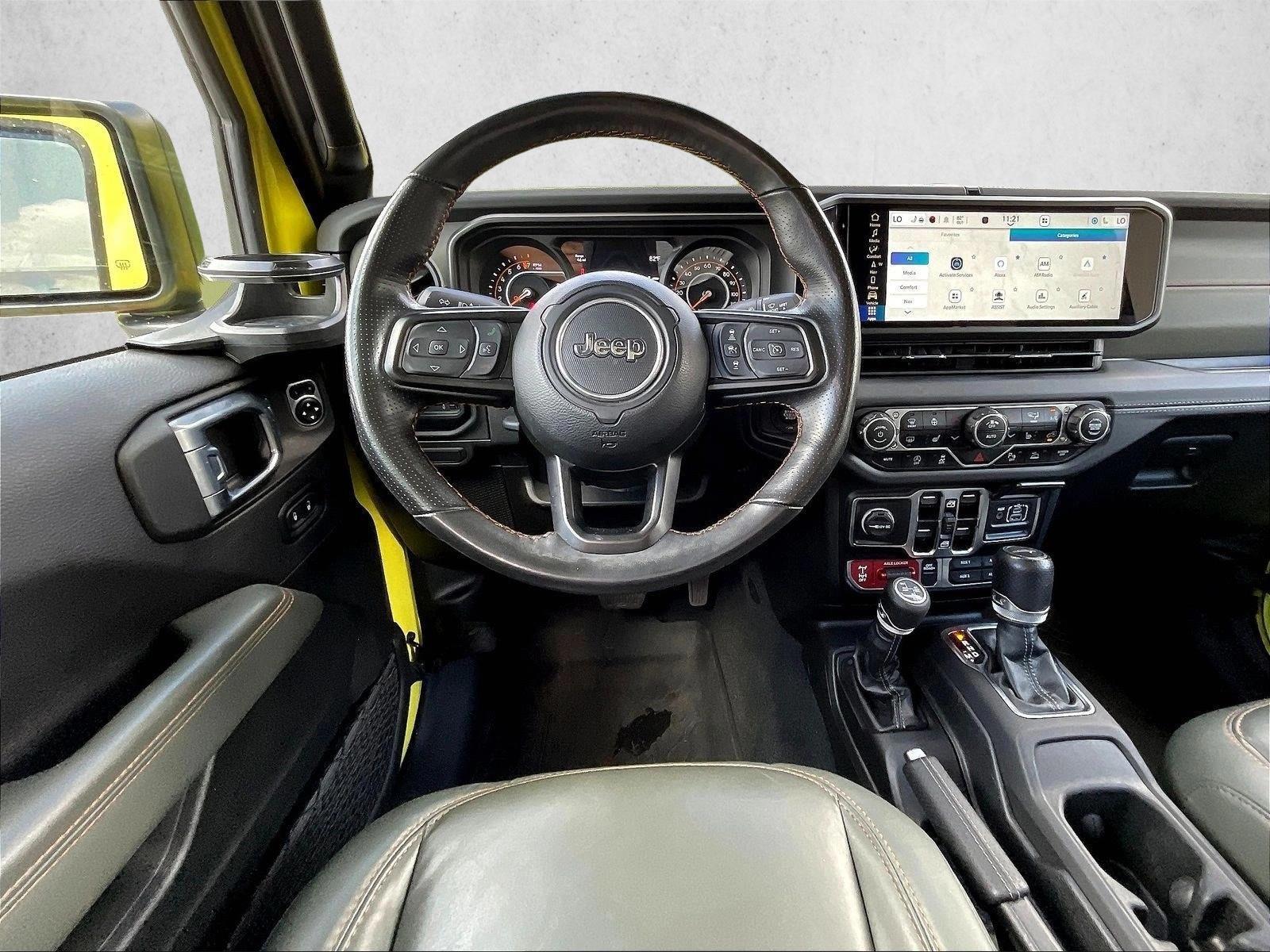 Thumbnail: 2024 Jeep Gladiator - 3