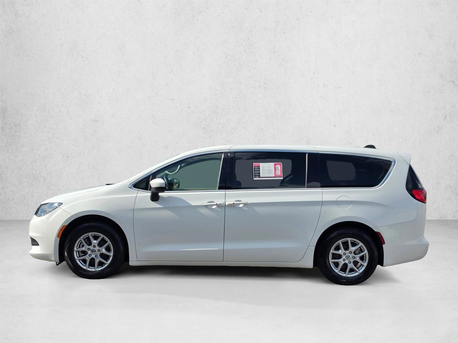 Thumbnail: 2023 Chrysler Voyager - 2