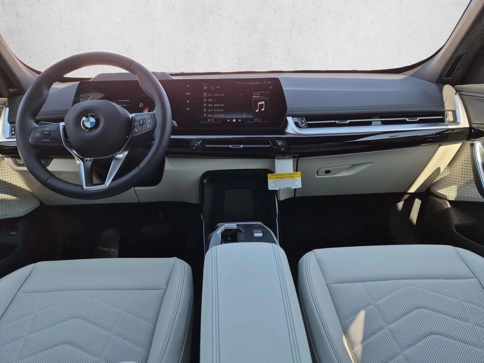 Thumbnail: 2027 BMW X1 - 4