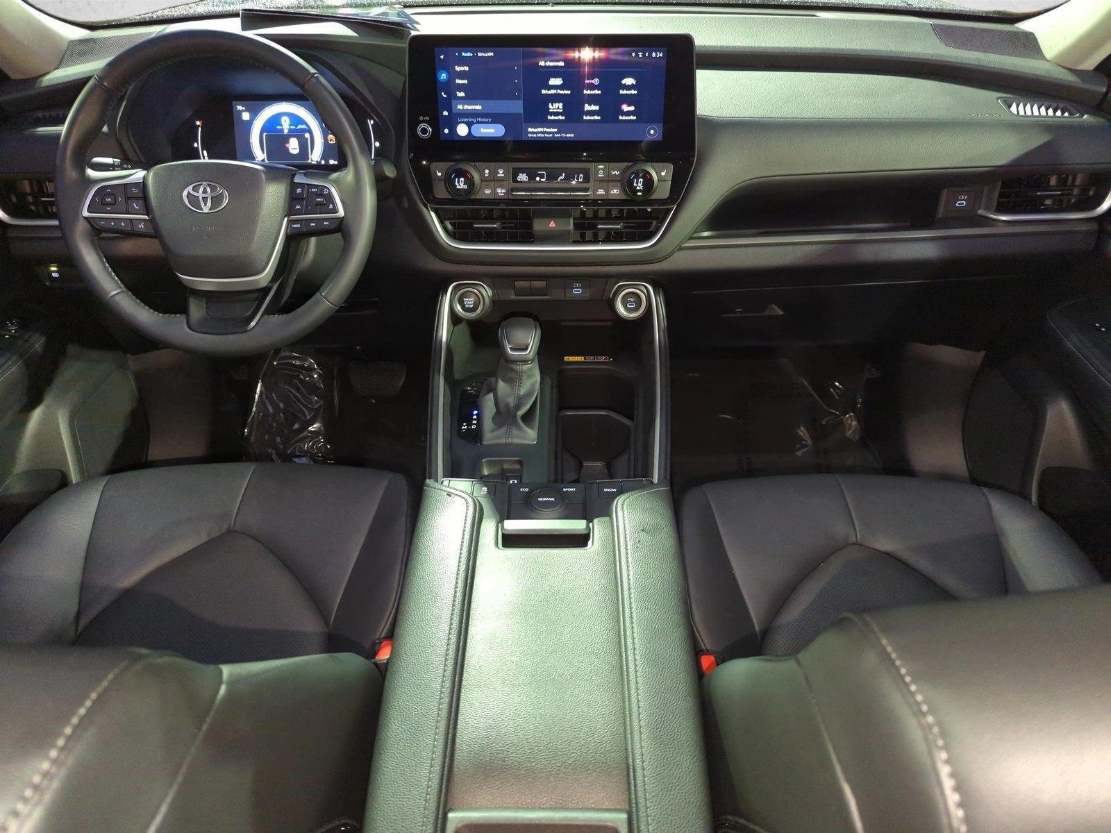 Thumbnail: 2026 Toyota Grand Highlander - 4